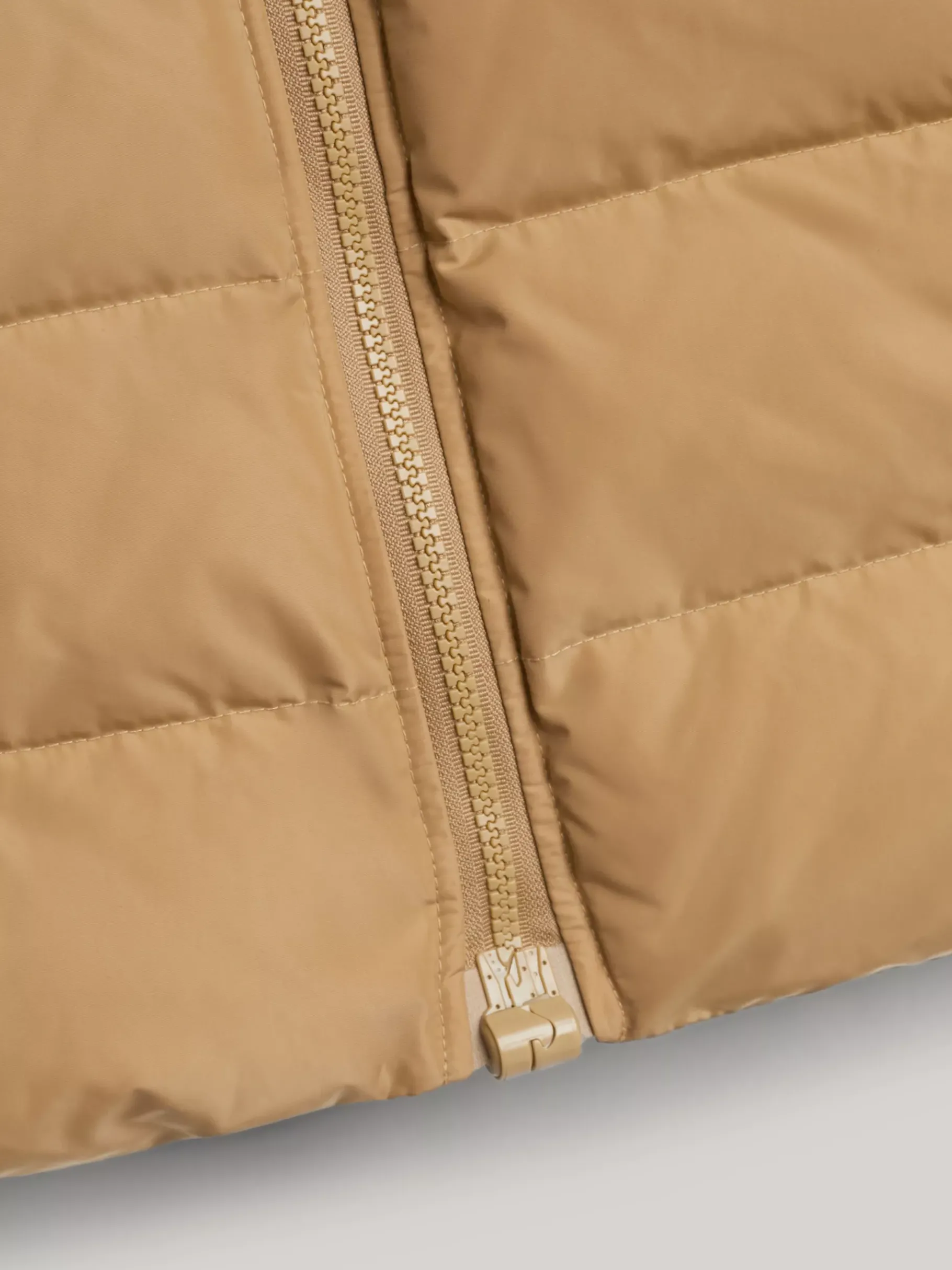 Tommy Hilfiger Adaptive Daunenmantel mit Kapuze CLASSIC KHAKI Clearance