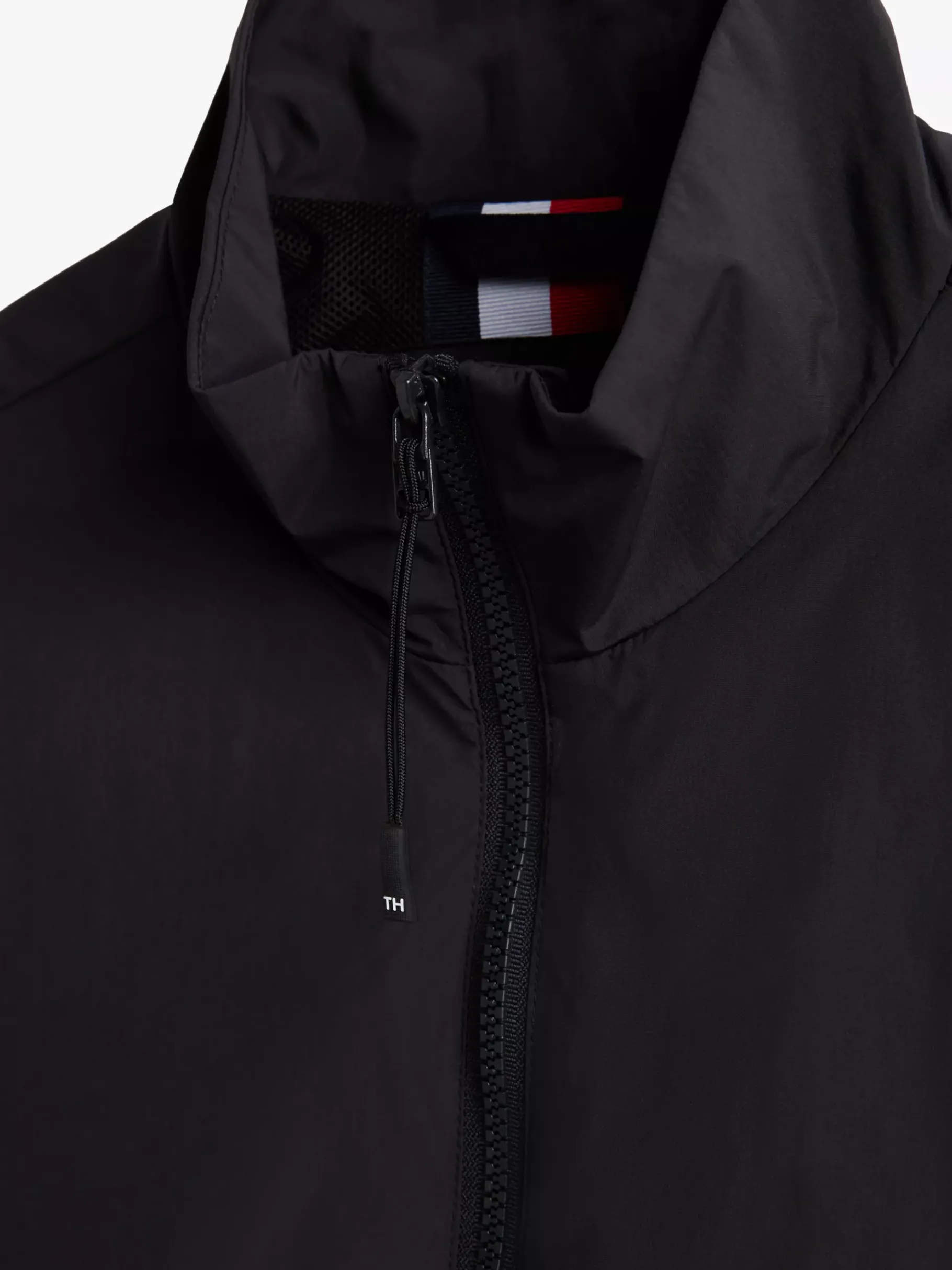 Tommy Hilfiger Adaptive Reißverschlussjacke mit Trichterkragen BLACK Fashion