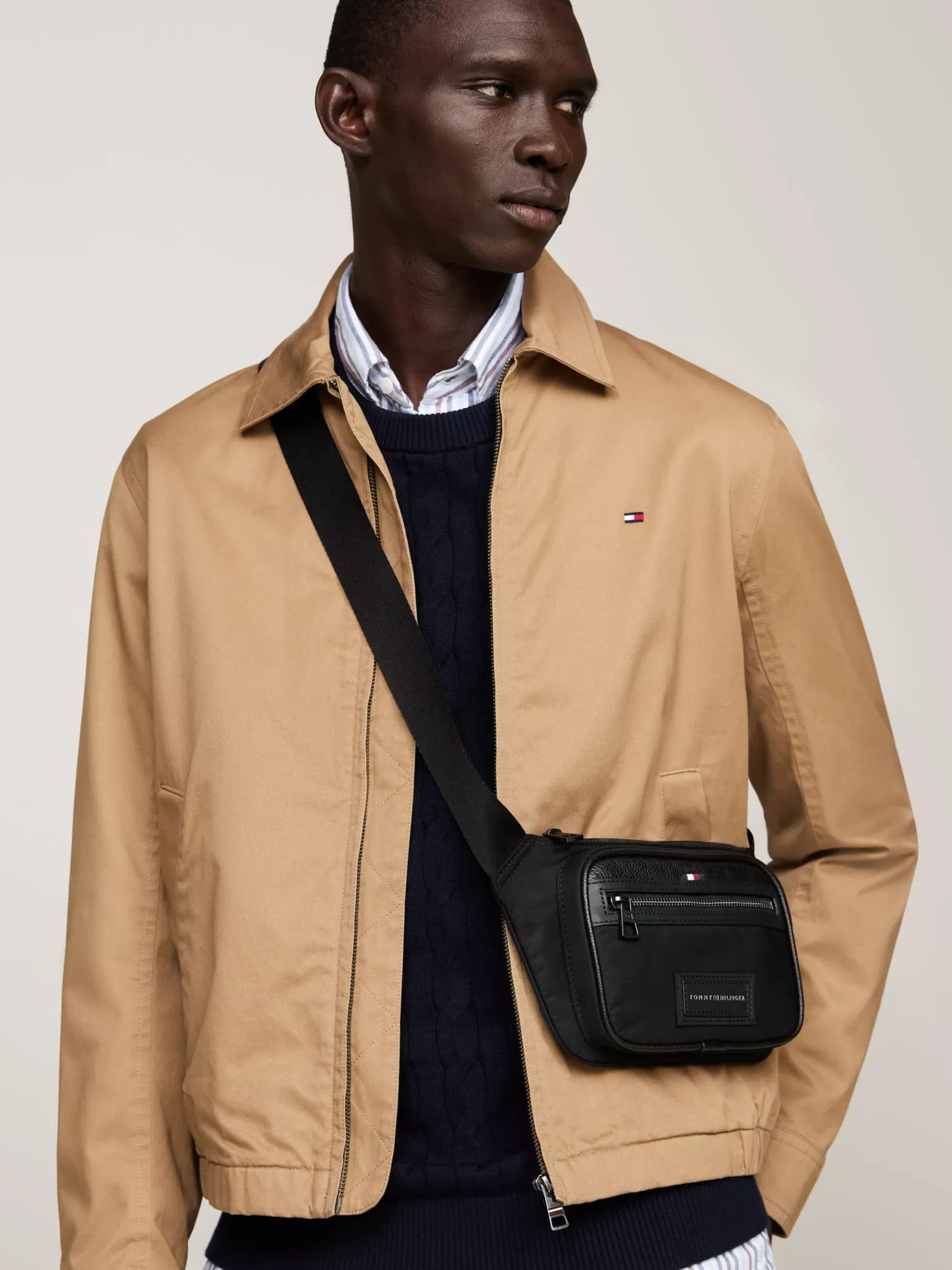 Tommy Hilfiger Casual Gürteltasche mit Logo-Patch BLACK Outlet