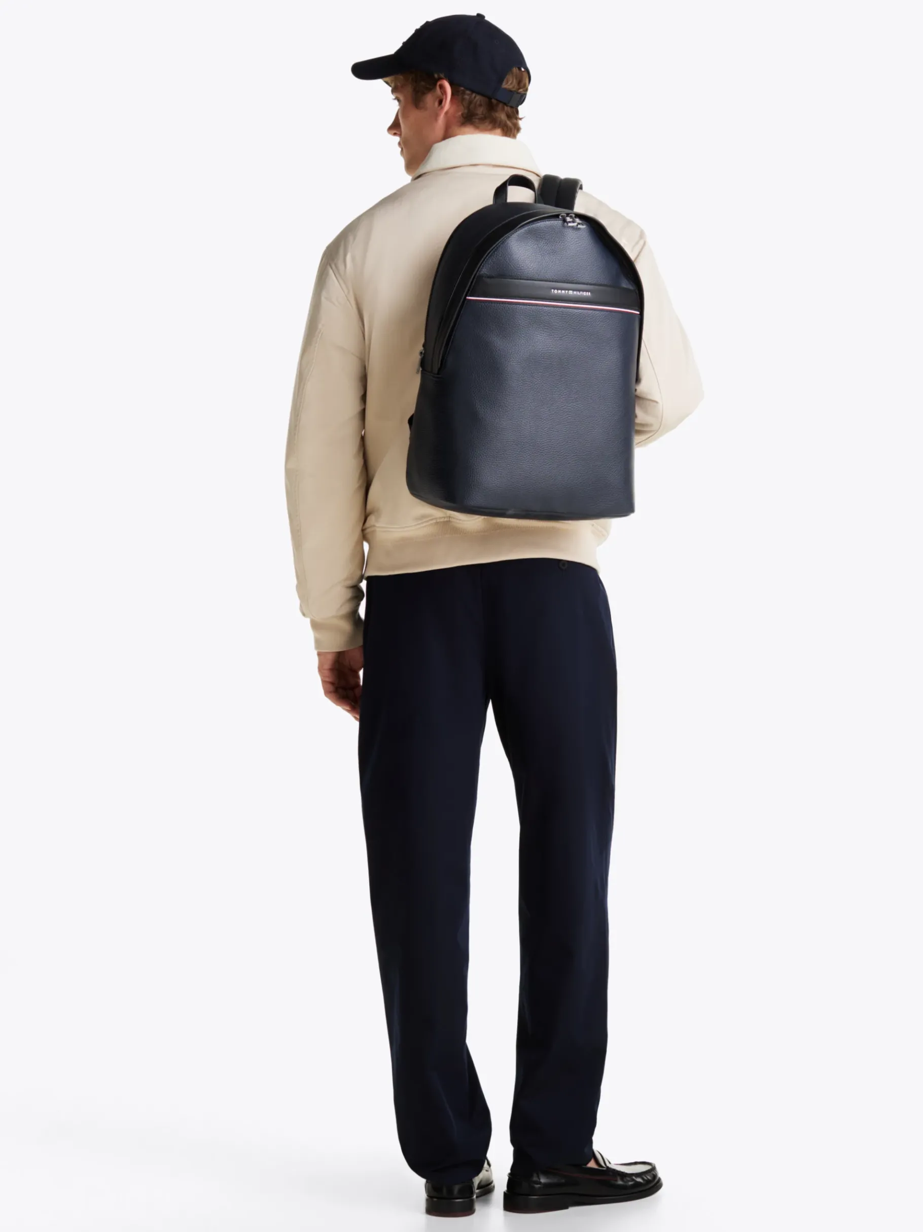 Tommy Hilfiger Corporate kuppelförmiger Rucksack SPACE BLUE Fashion