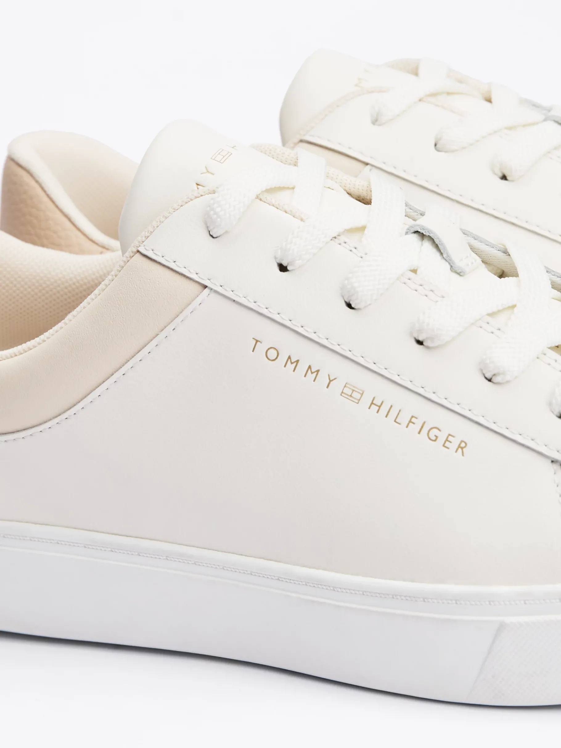 Tommy Hilfiger Court-Sneaker aus Leder SUGARCANE Clearance