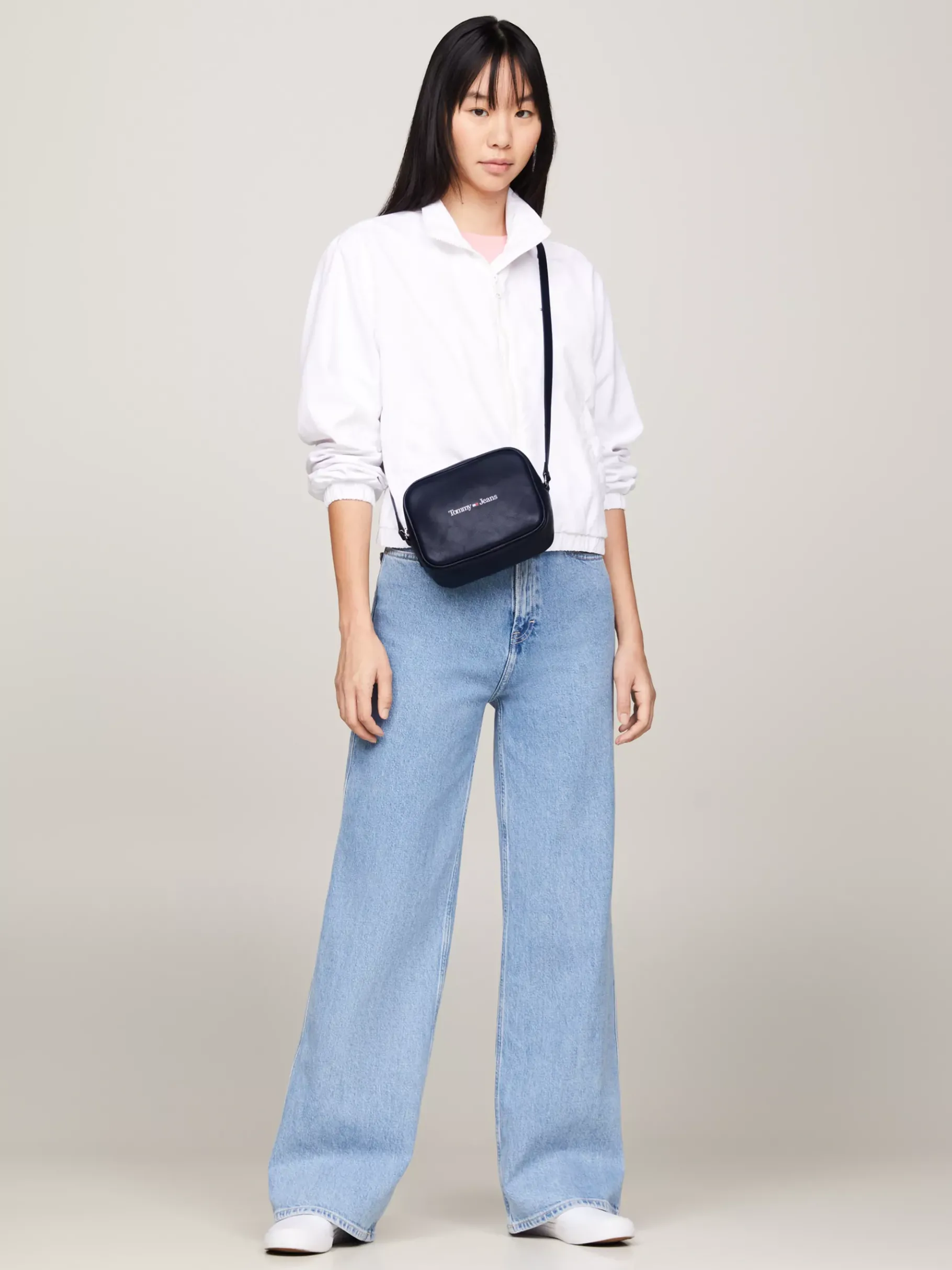 Tommy Hilfiger Crossbody-Kameratasche mit Logo TWILIGHT NAVY Best