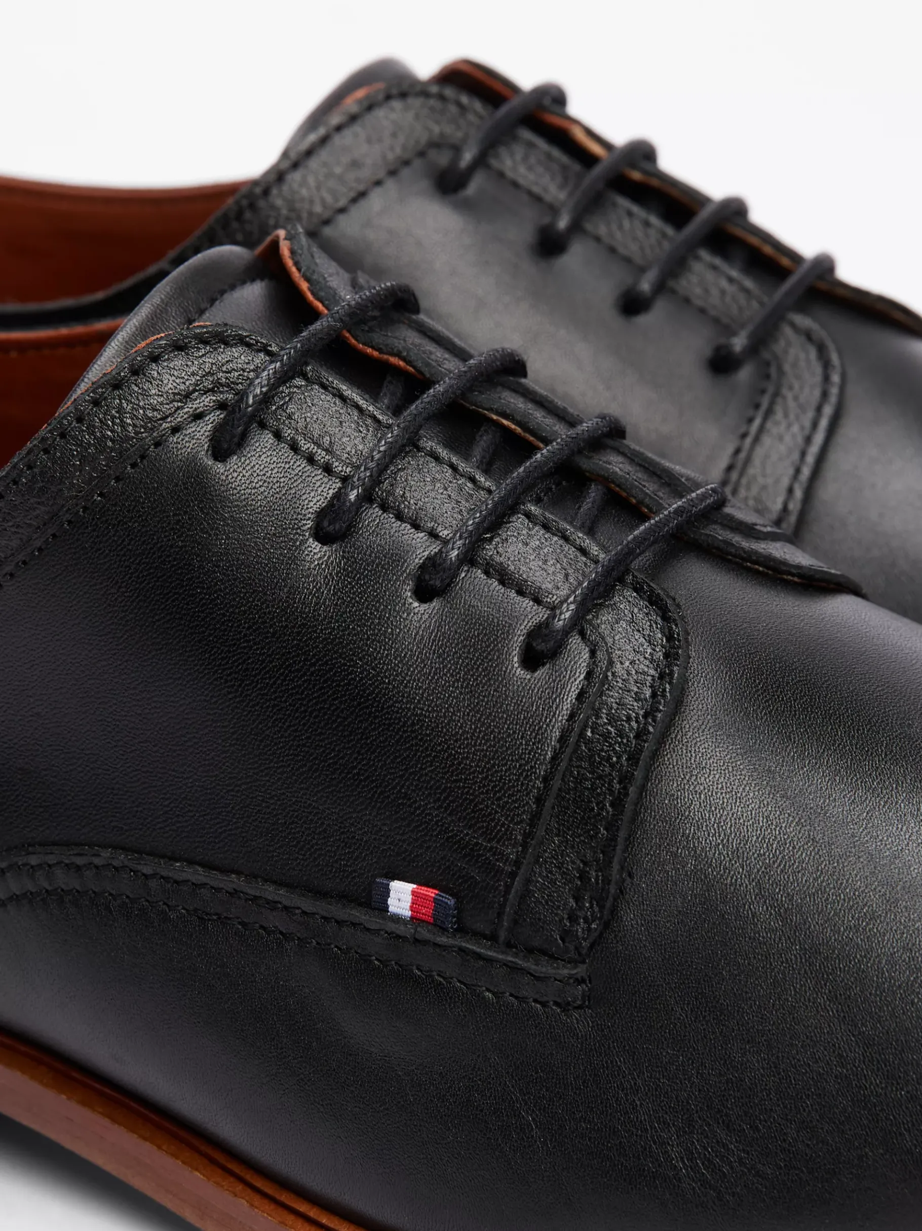 Tommy Hilfiger Derby-Schuh aus Leder BLACK Fashion