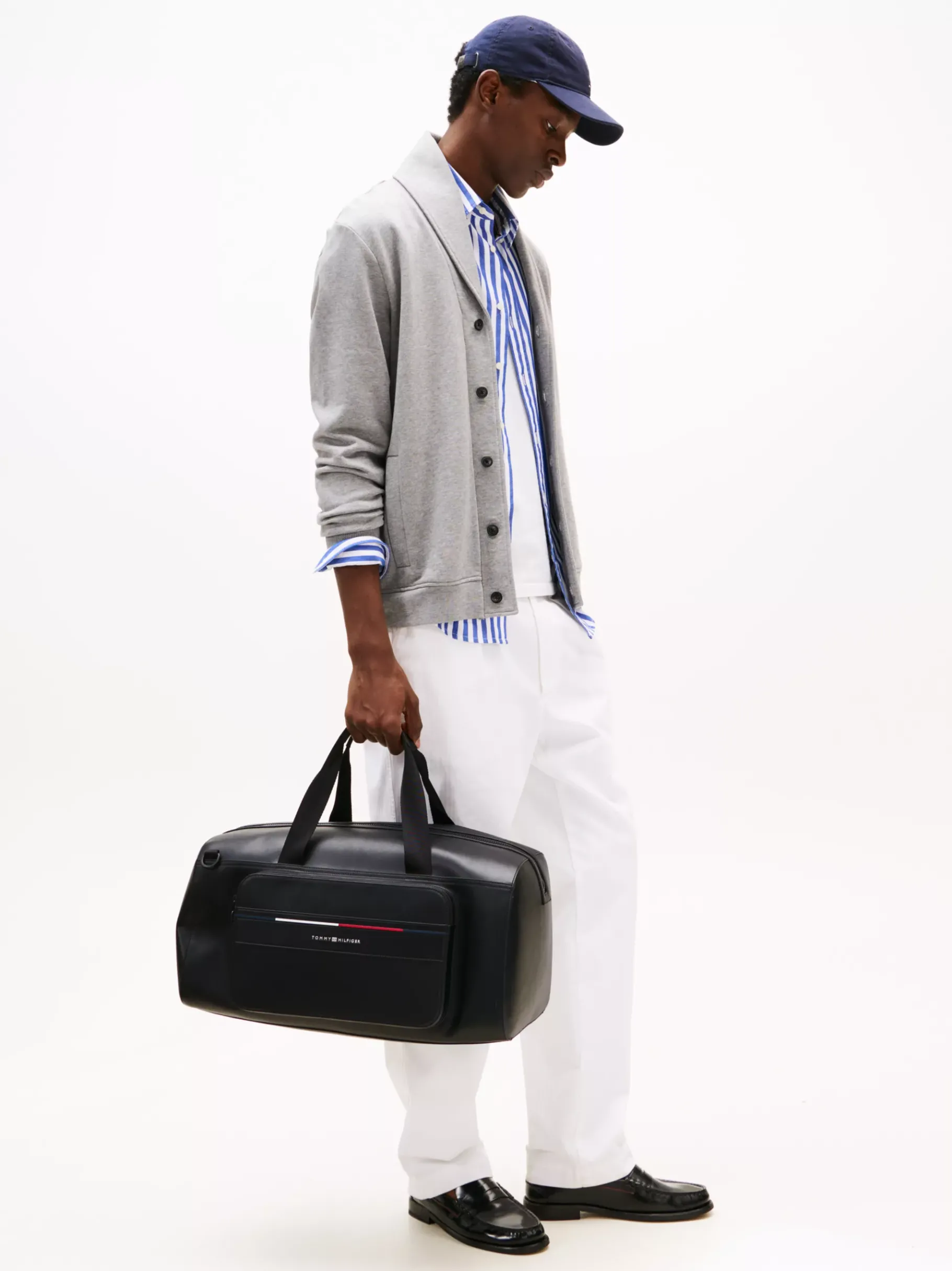 Tommy Hilfiger Dufflebag mit Logo aus Metall BLACK Store