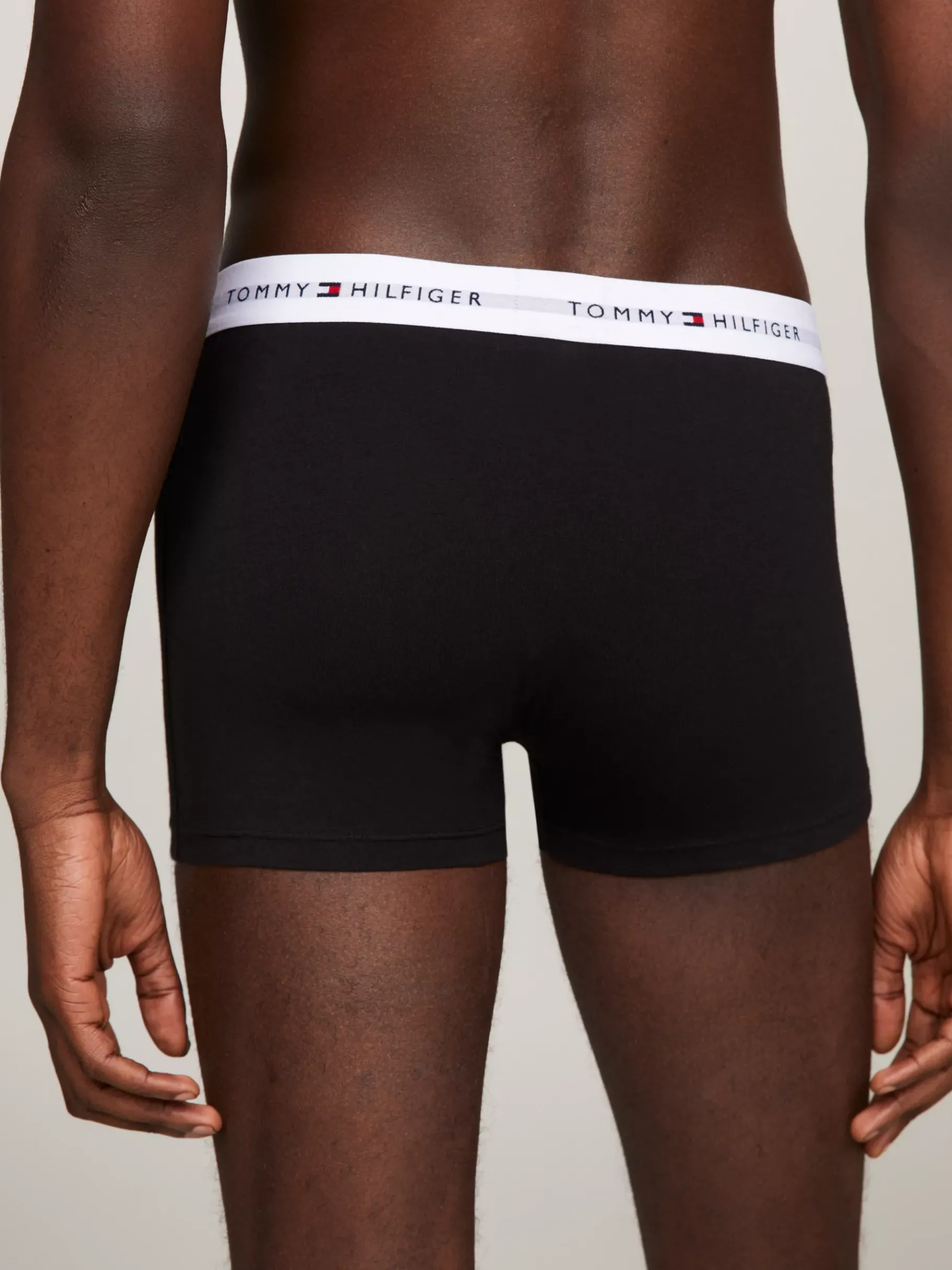 Tommy Hilfiger 5er-Pack Signature Essential Trunks mit Logo BLACK/BLACK/BLACK/BLACK/BLACK New