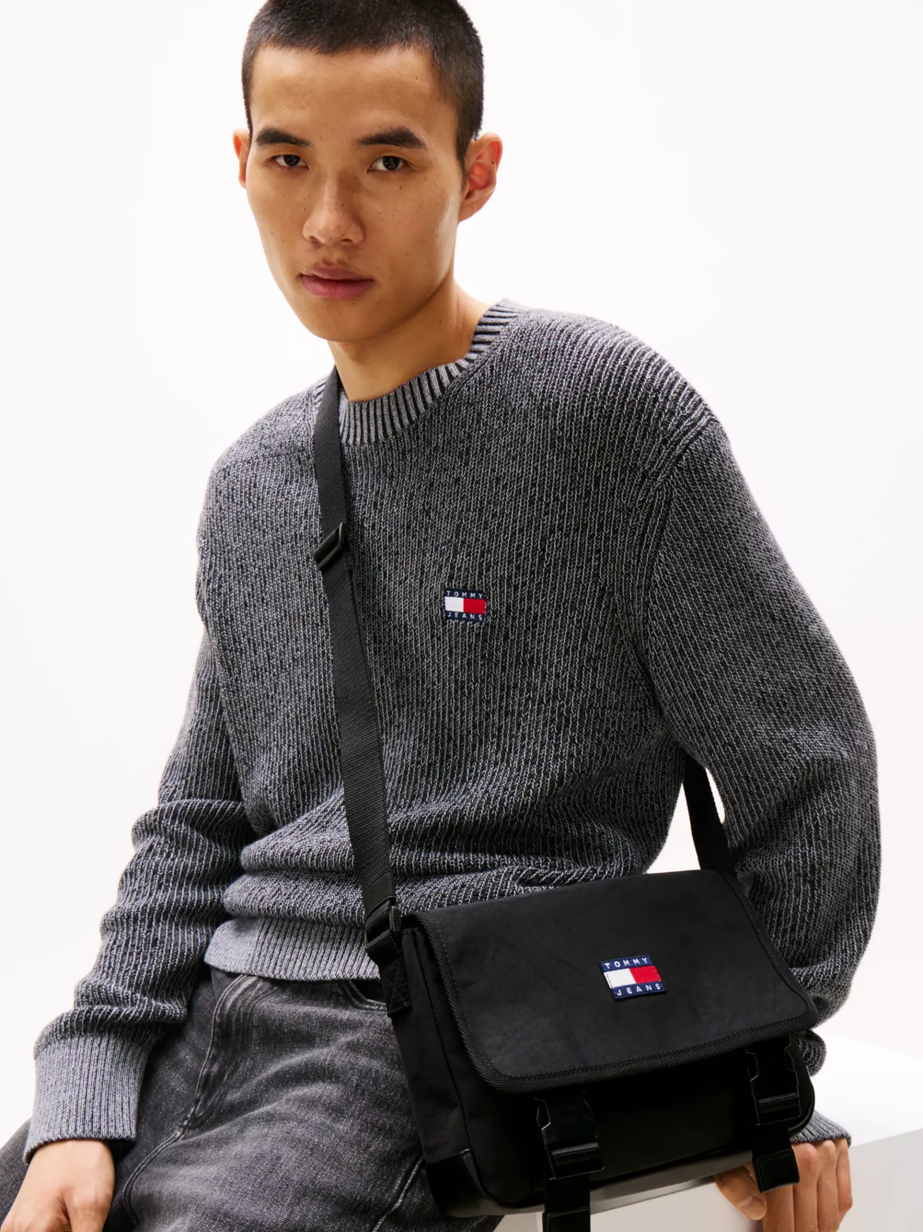 Tommy Hilfiger Essential Crossbody-Messenger-Tasche BLACK Hot