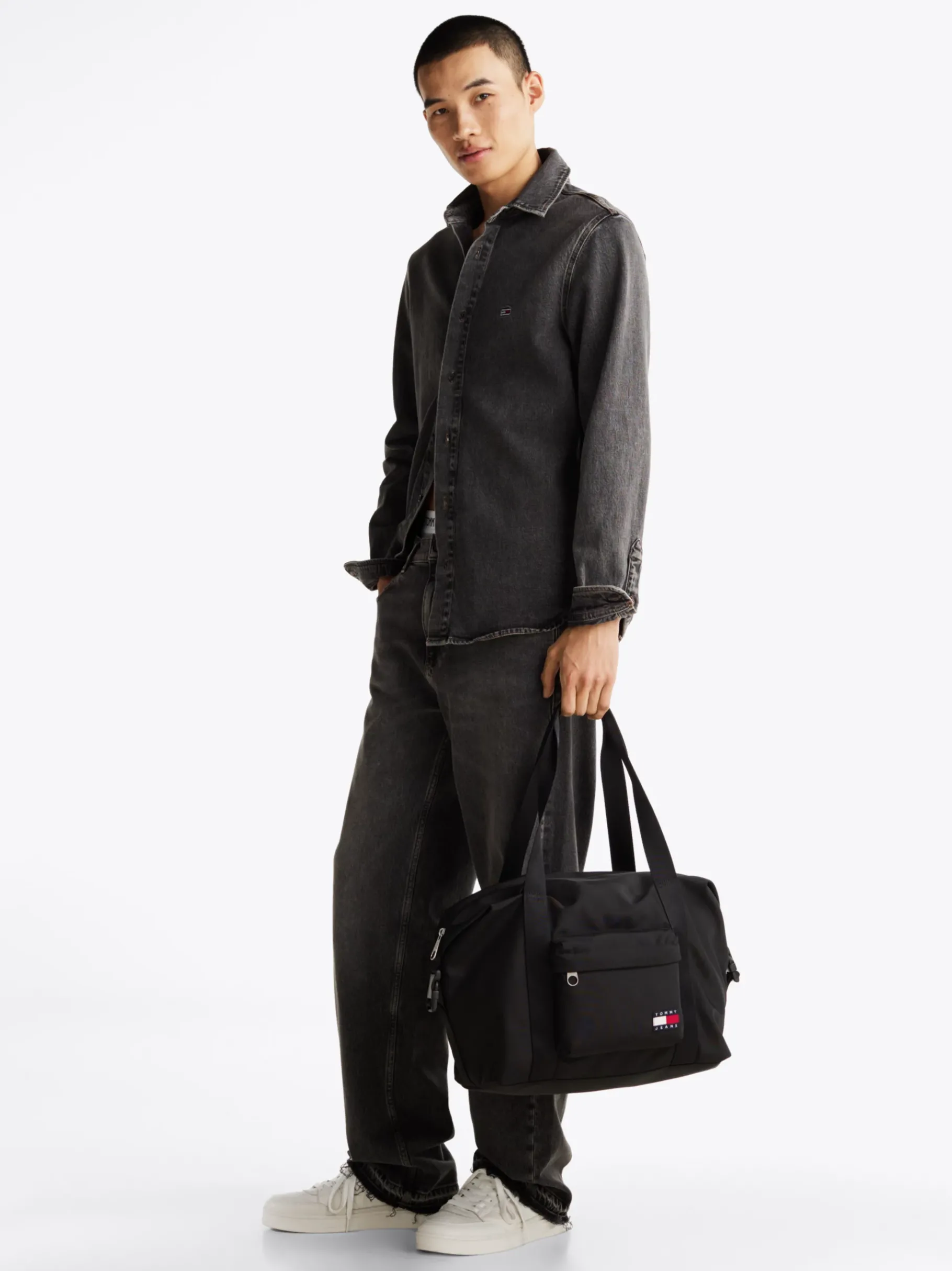 Tommy Hilfiger Essential Dufflebag mit Logomuster BLACK Sale