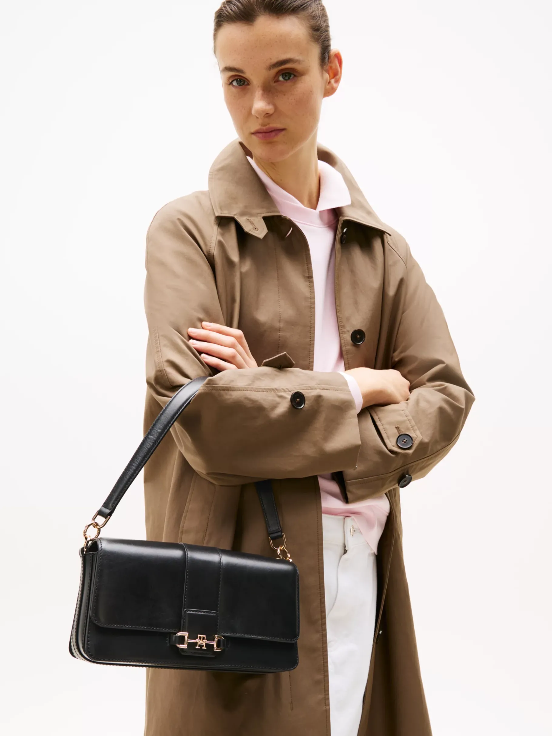 Tommy Hilfiger Heritage Crossbody-Tasche aus Leder BLACK Online