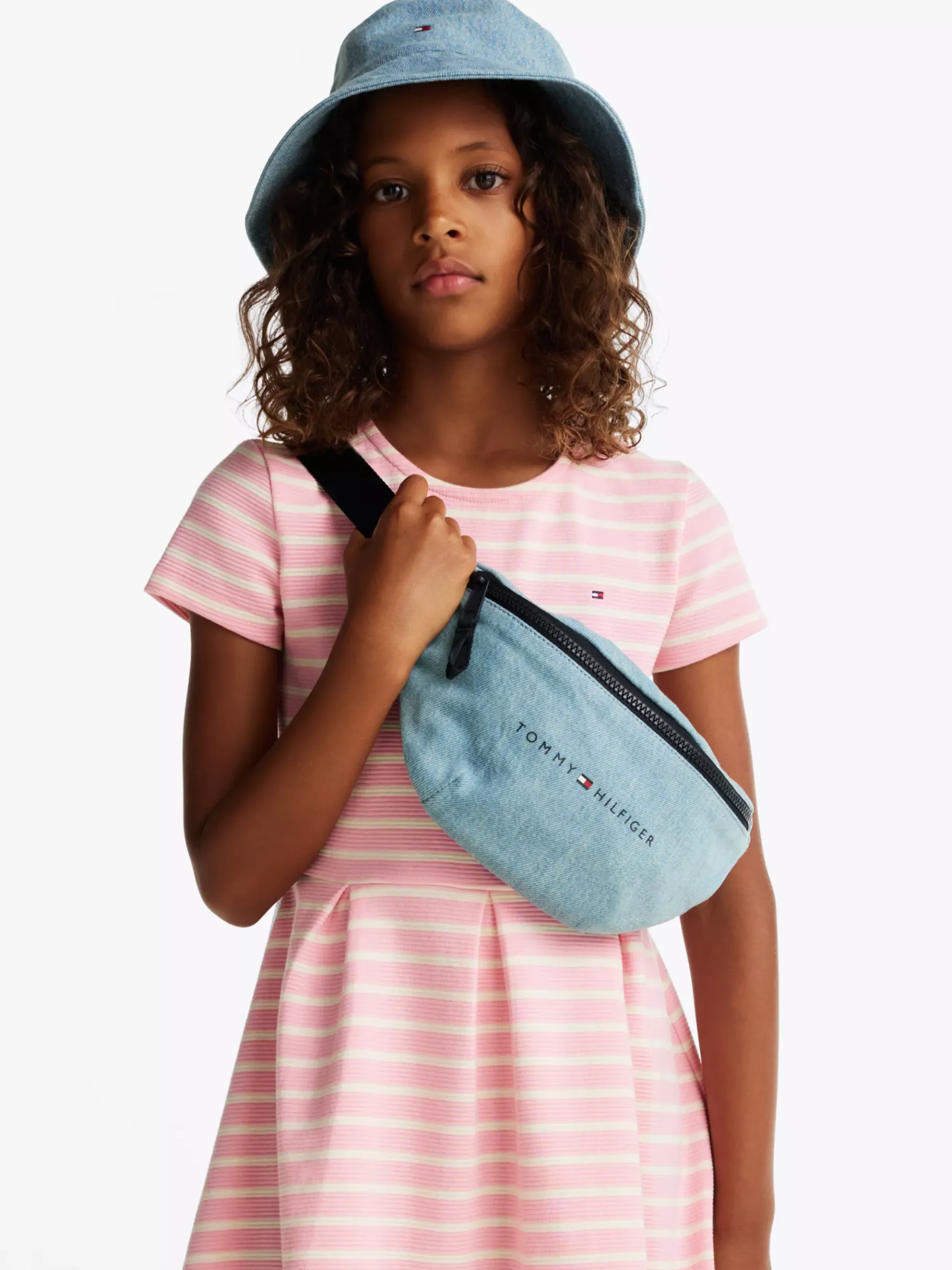 Tommy Hilfiger Kids Essential Gürteltasche aus Denim DENIM LIGHT Store