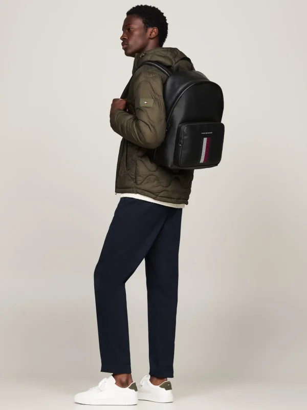 Tommy Hilfiger Kuppelförmiger Rucksack mit Piqué-Struktur BLACK Store