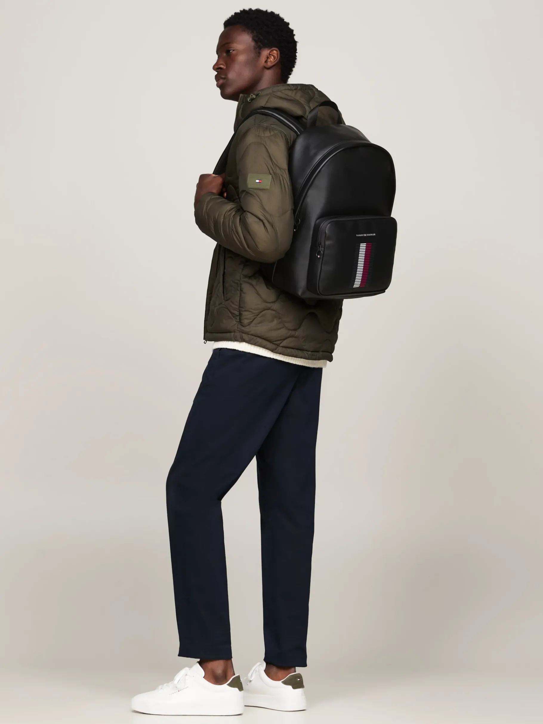 Tommy Hilfiger Kuppelförmiger Rucksack mit Piqué-Struktur BLACK Store