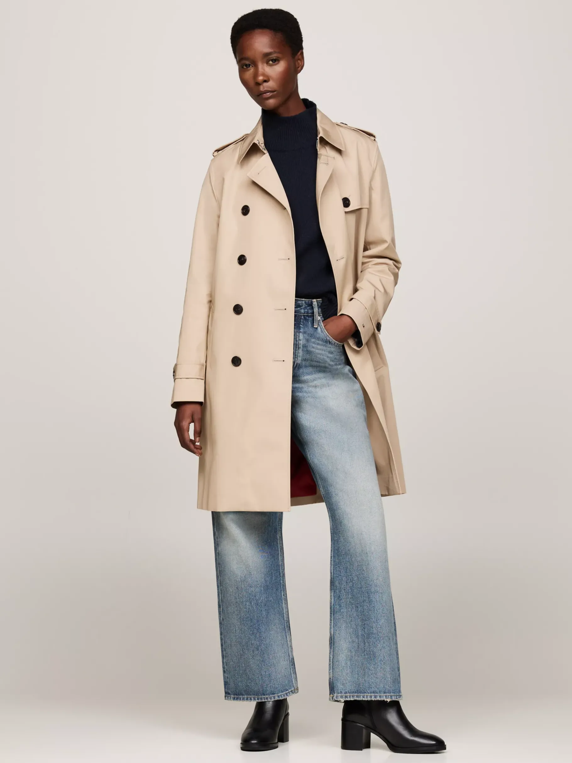 Tommy Hilfiger Lederstiefel mit Kettendetail und Blockabsatz BLACK New