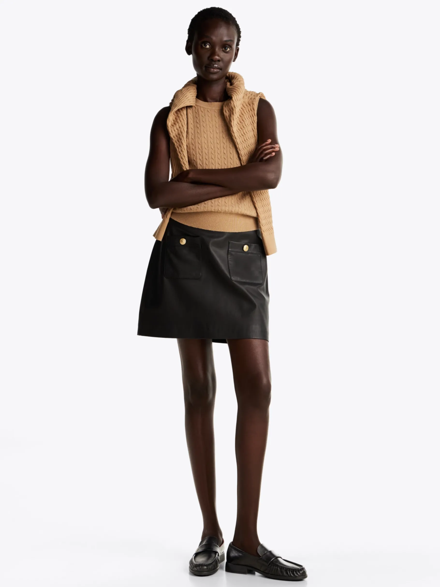 Tommy Hilfiger Loafer aus Leder mit TH-Monogramm und Falten BLACK Hot