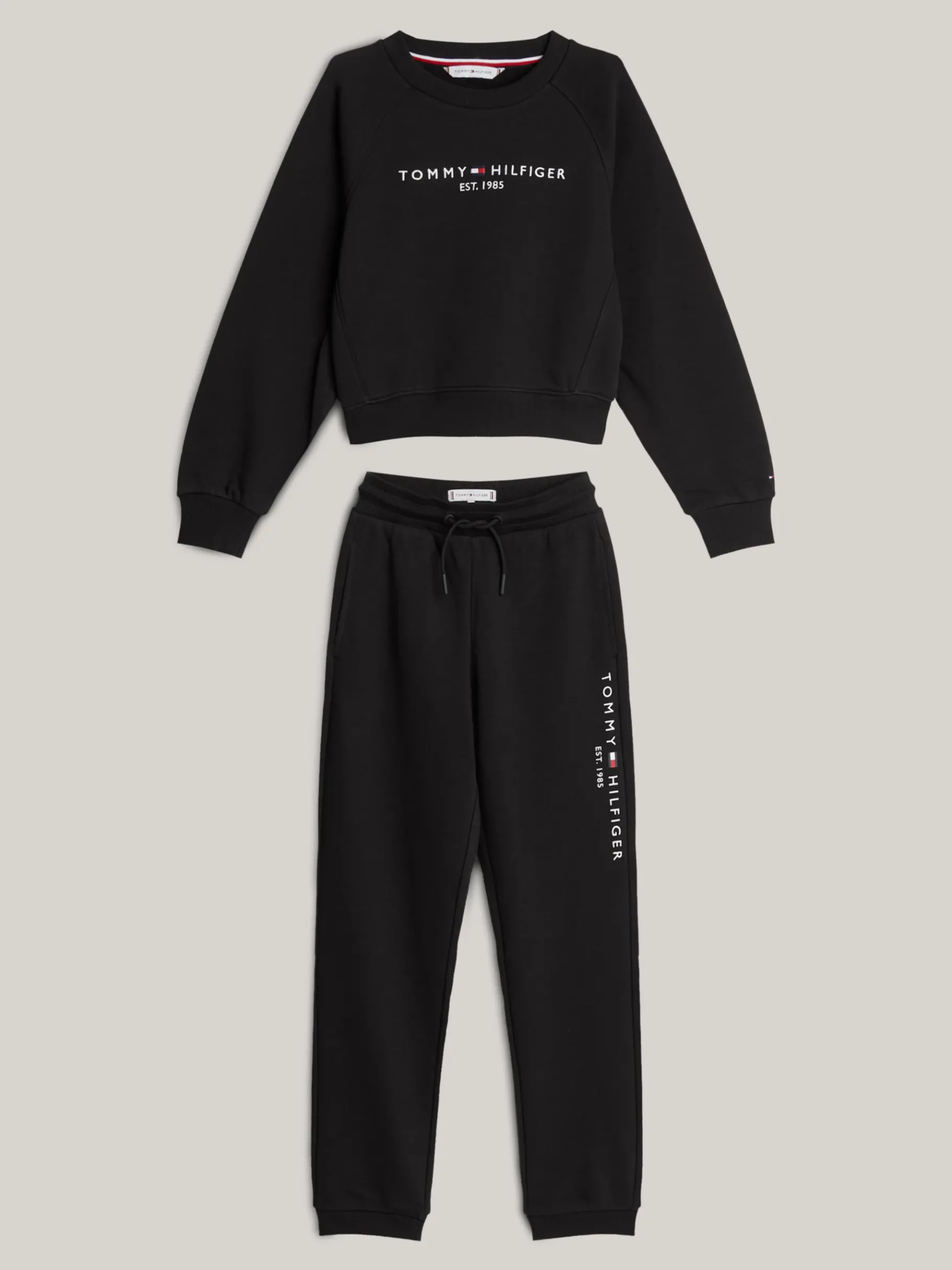 Tommy Hilfiger Logo-Sweatshirt und Jogginghose im Set BLACK Flash Sale