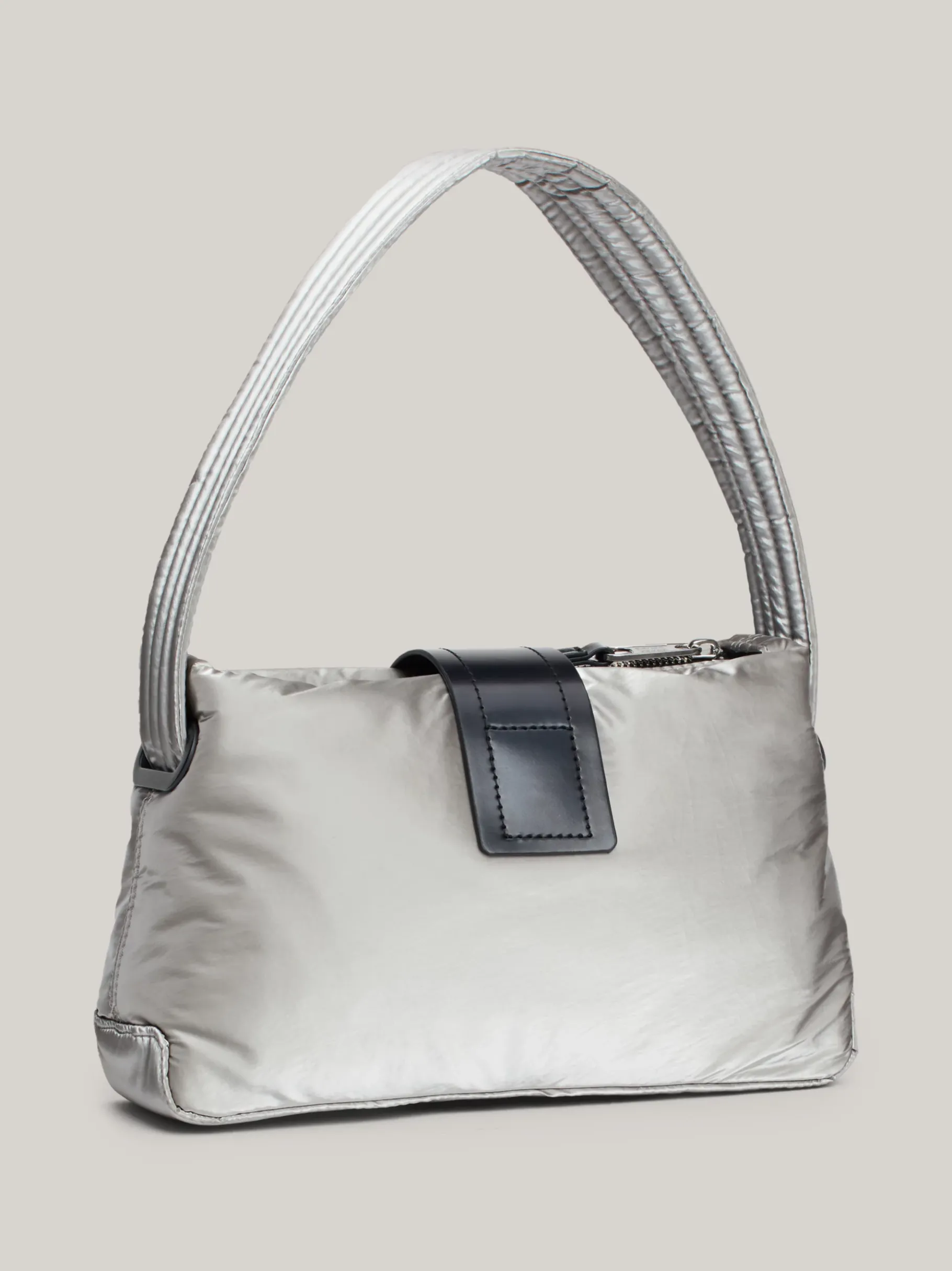 Tommy Hilfiger Metallic-Schultertasche PEWTER Clearance