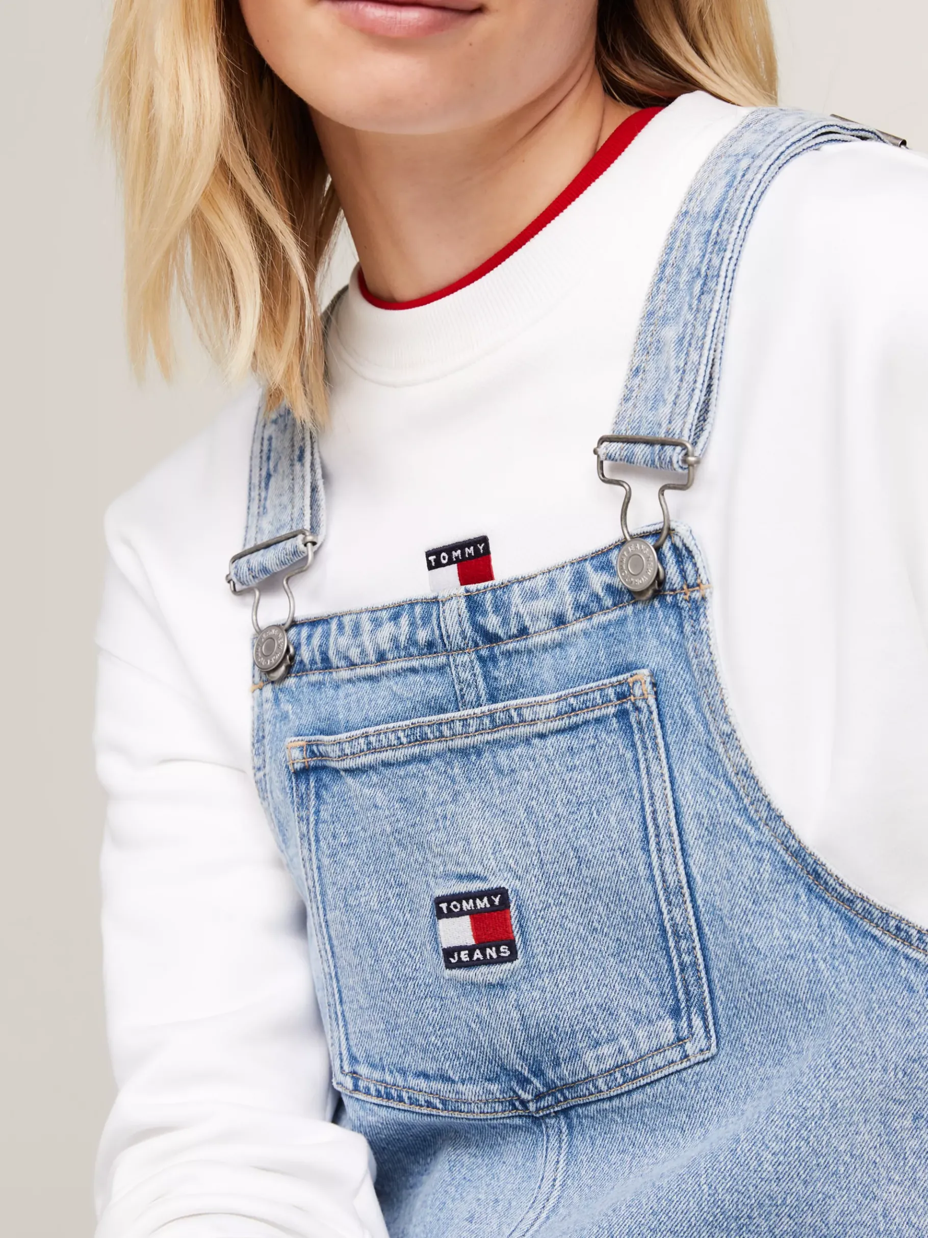 Tommy Hilfiger Mini-Latzkleid aus Denim DENIM LIGHT Online
