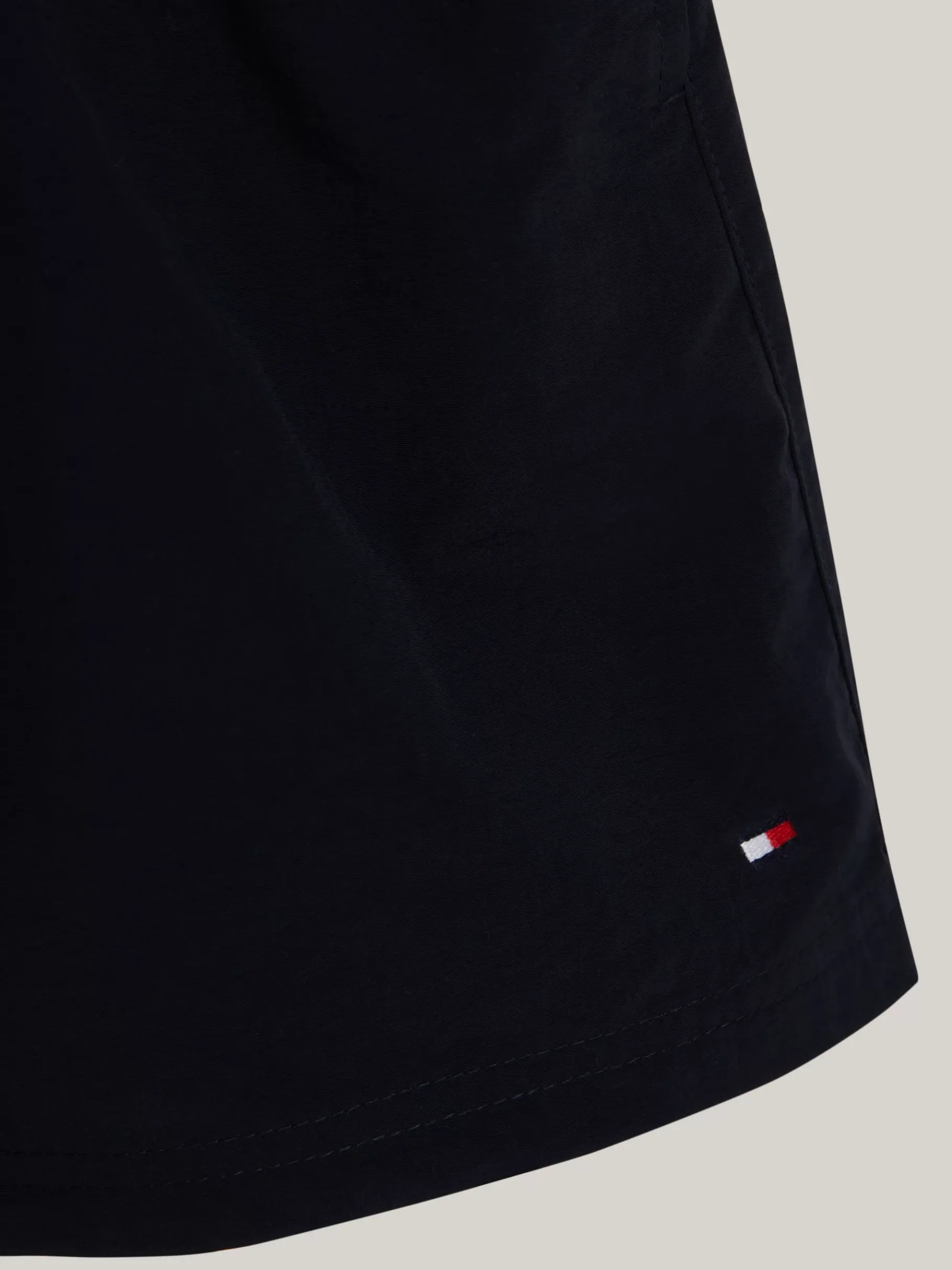 Tommy Hilfiger Mittellange Badeshorts DESERT SKY Flash Sale