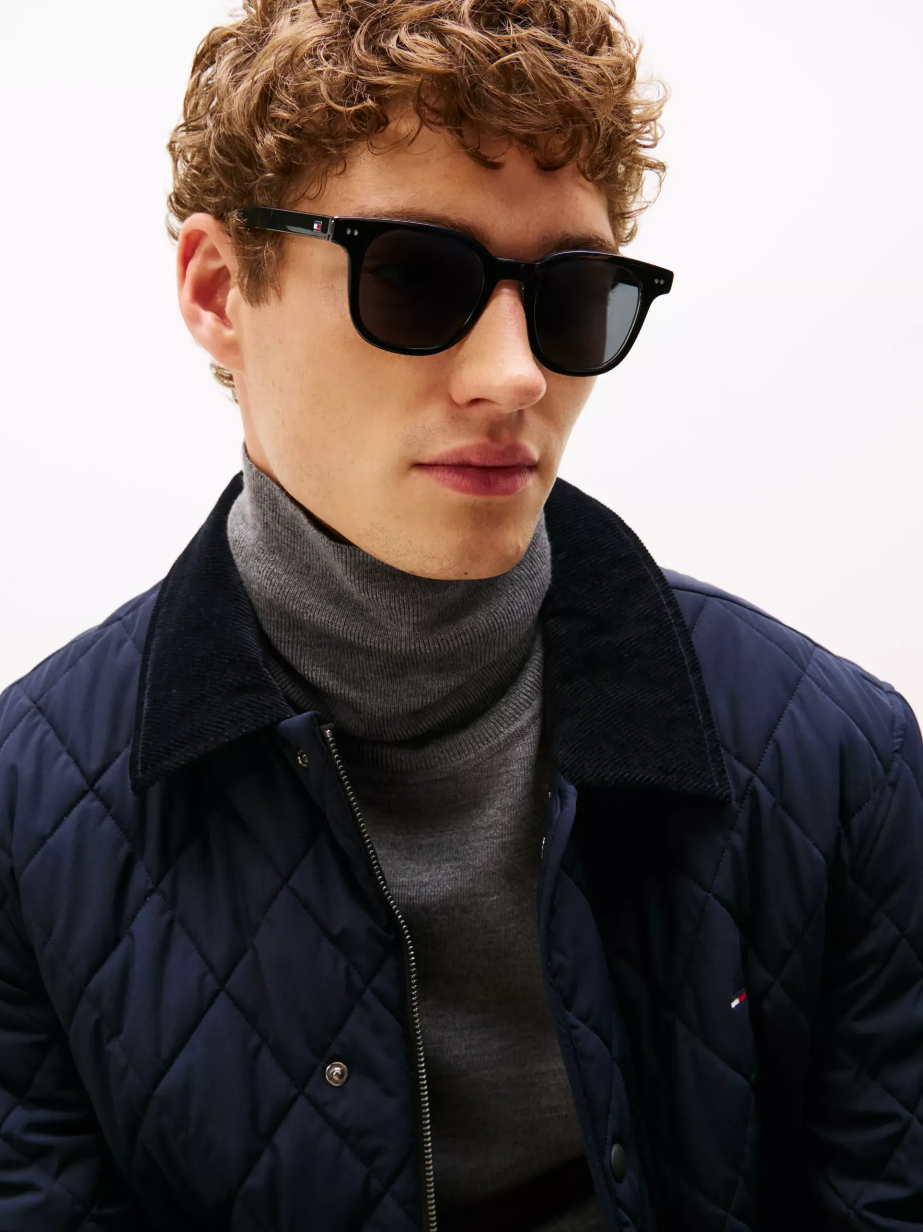 Tommy Hilfiger Quadratische Sonnenbrille mit Nieten BLACK Hot