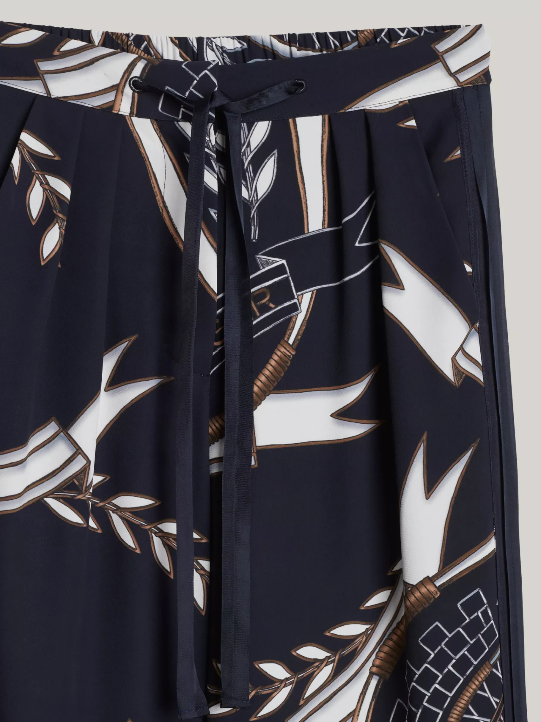 Tommy Hilfiger Relaxed Fit Hose mit Wappen-Print DESERT SKY Outlet