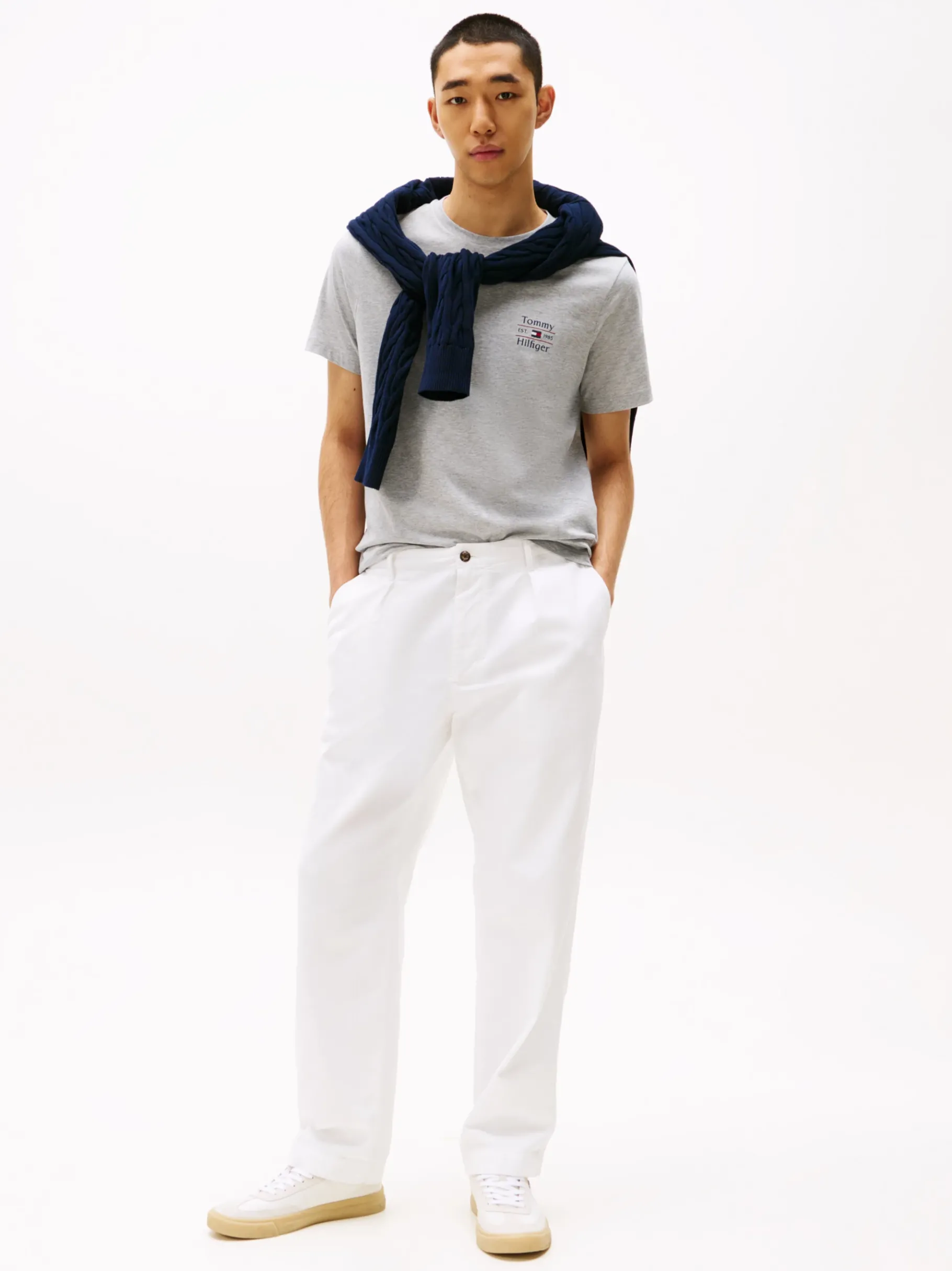 Tommy Hilfiger Rundhals-T-Shirt mit Logo LIGHT GREY HEATHER Shop