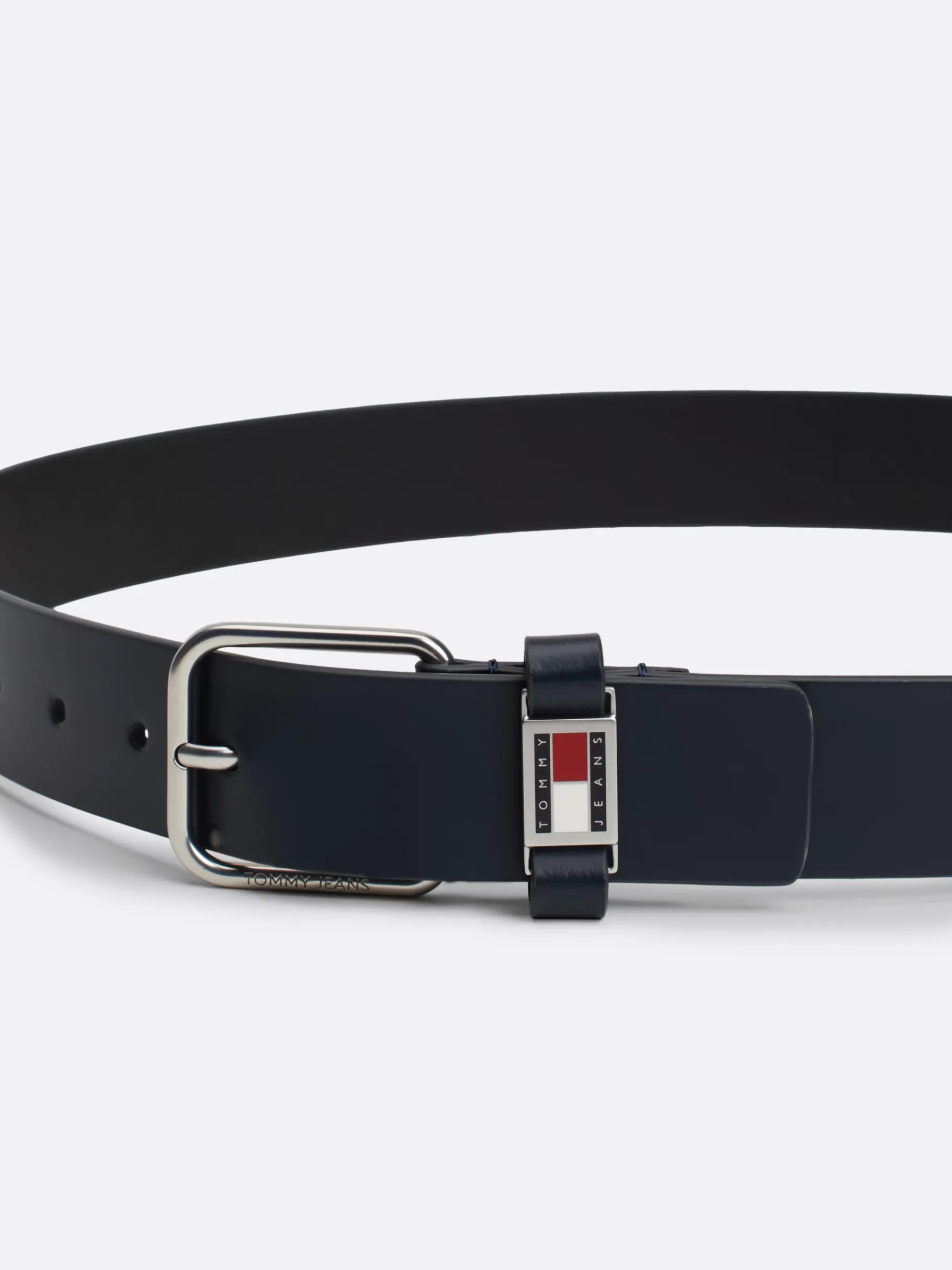 Tommy Hilfiger Scanton Ledergürtel mit Metall-Schlaufe DARK NIGHT NAVY Store