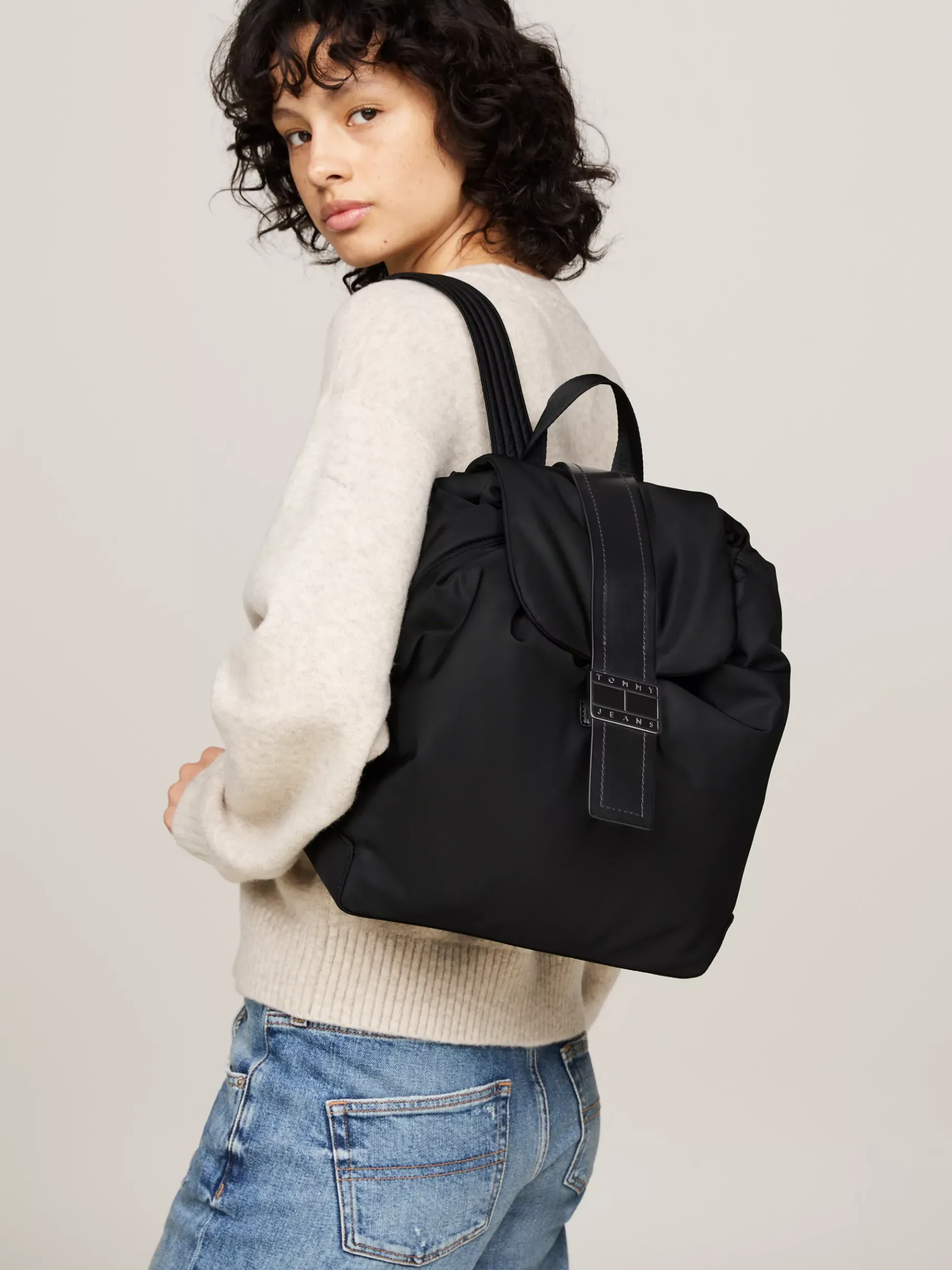 Tommy Hilfiger Stardust Rucksack mit Logo am Klappverschluss BLACK Cheap