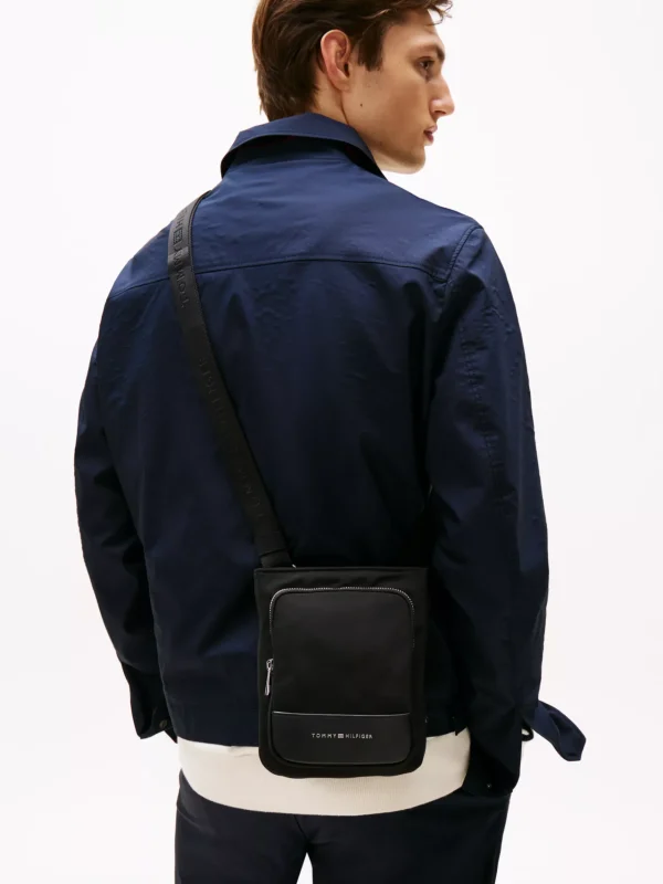 Tommy Hilfiger TH Business Umhängetasche mit Metall-Logo BLACK Clearance