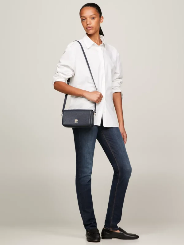 Tommy Hilfiger TH Emblem Crossbody-Tasche mit Klappe SPACE BLUE Discount