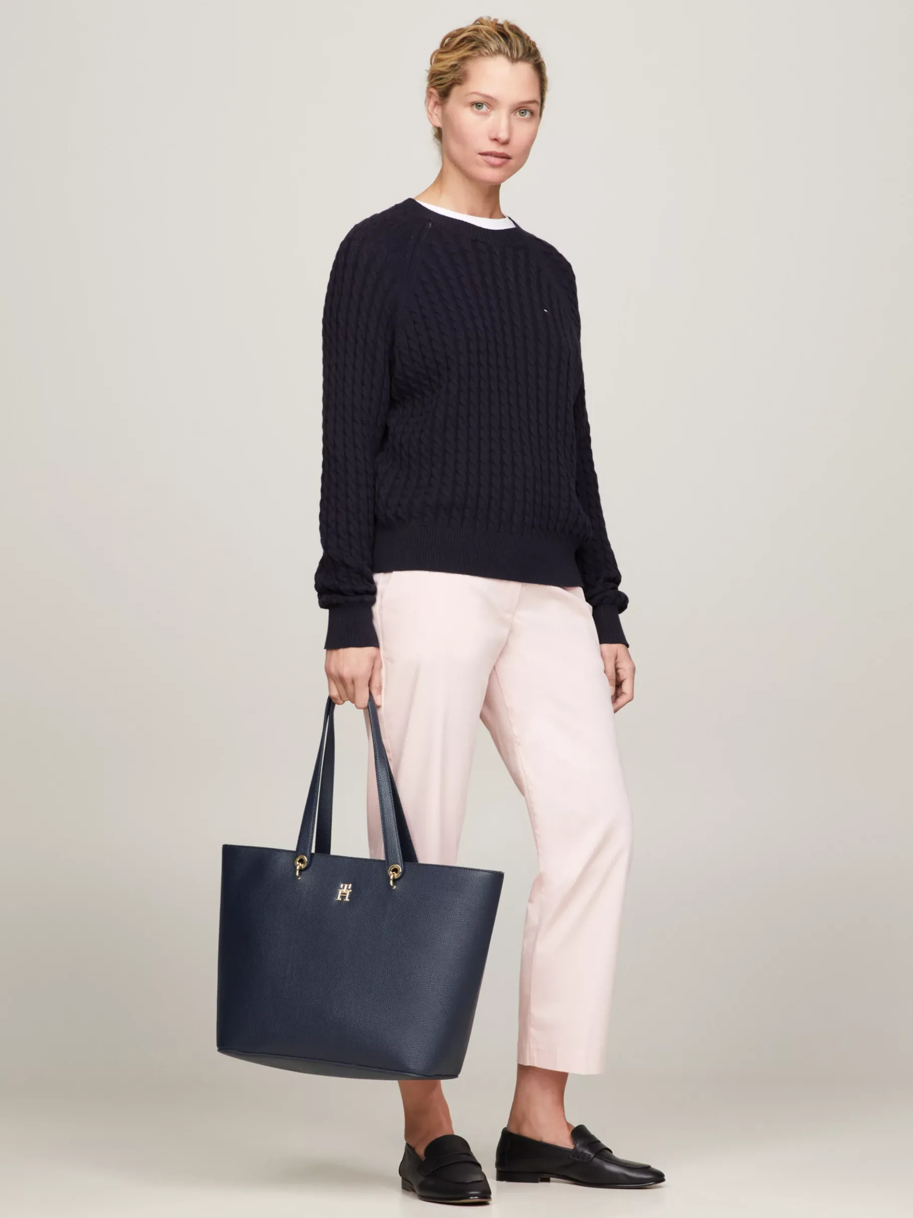 Tommy Hilfiger TH Emblem Tote-Bag SPACE BLUE Store