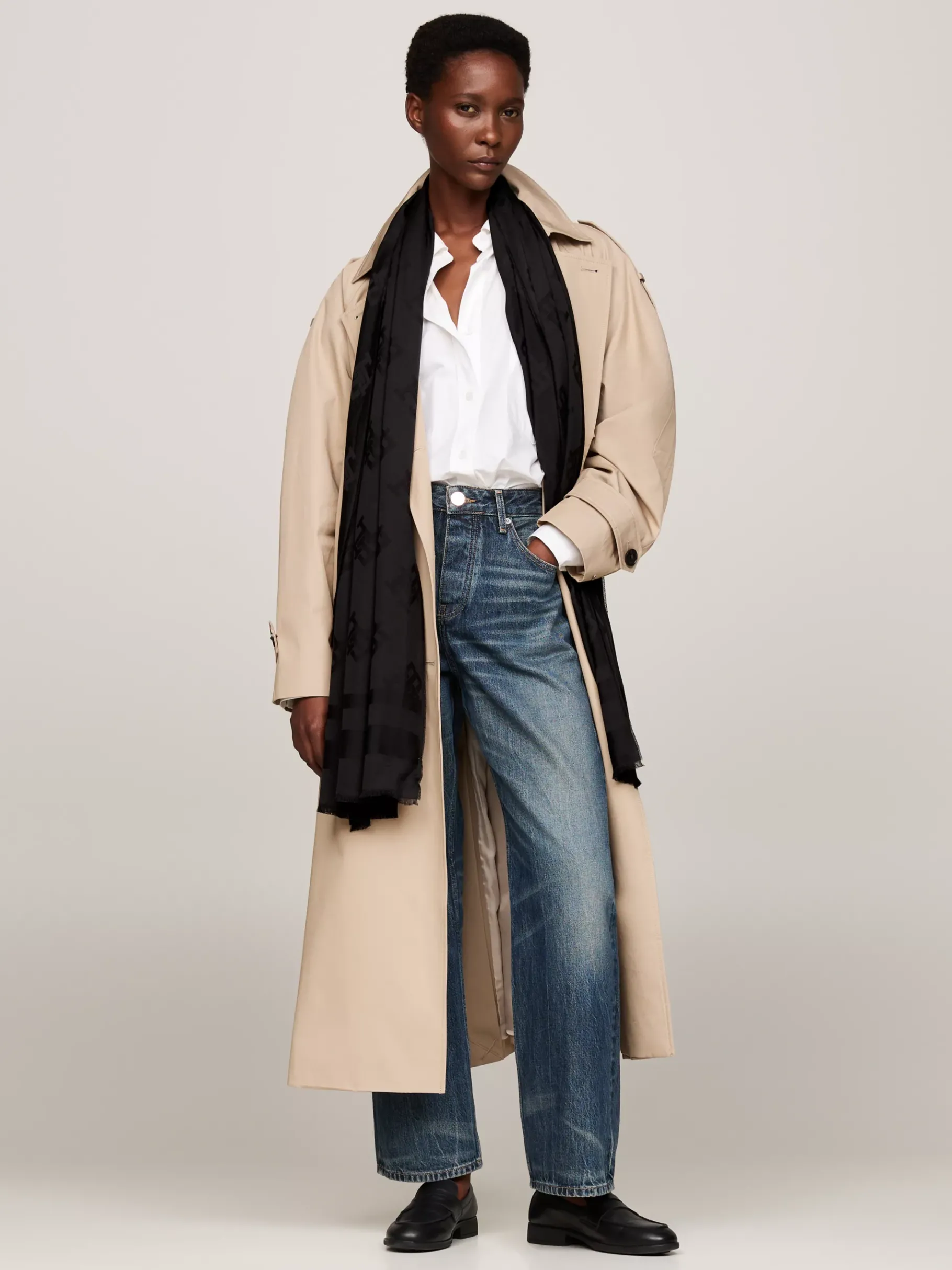 Tommy Hilfiger TH Monogram Jacquard-Schal BLACK Best Sale