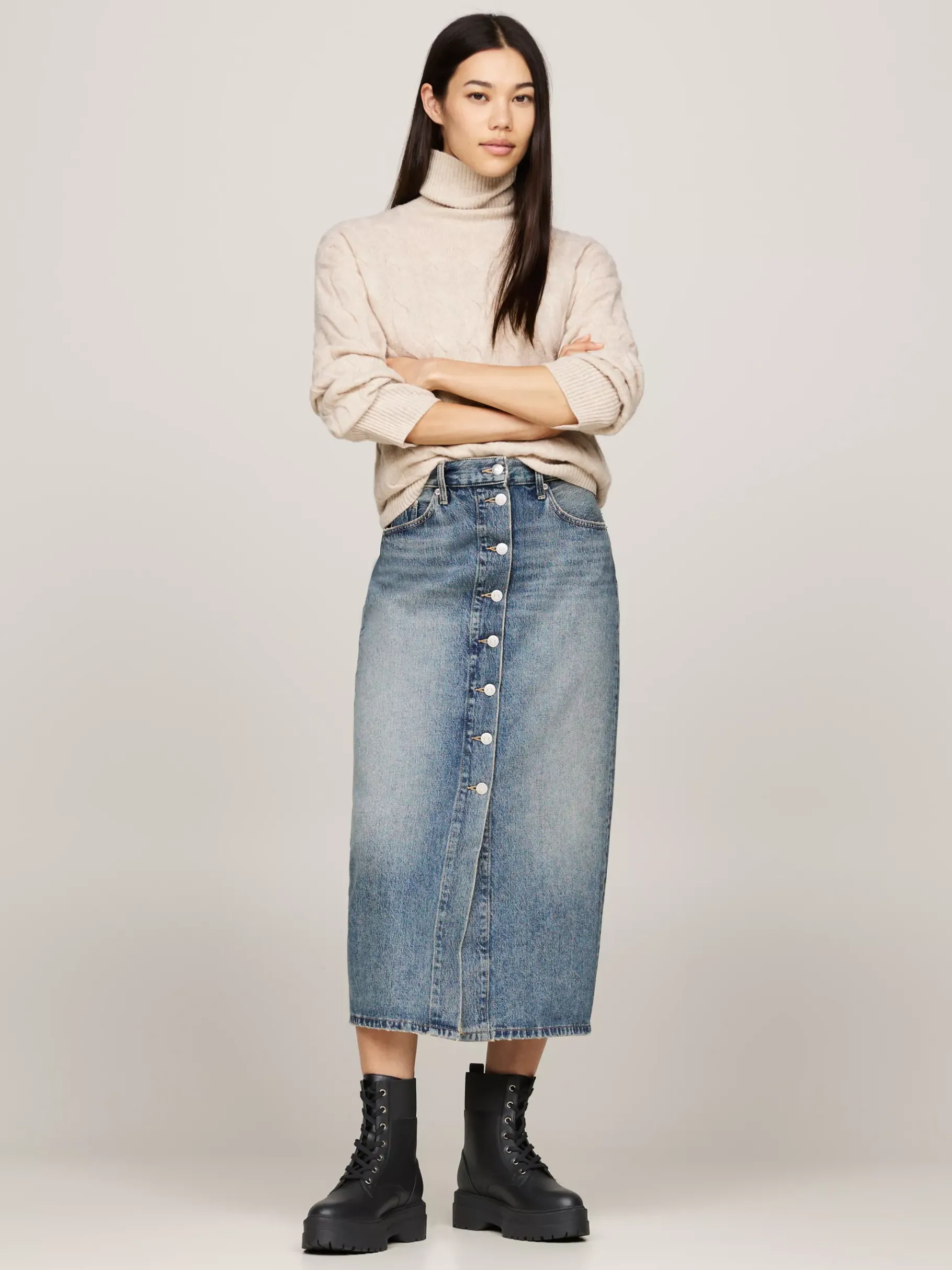 Tommy Hilfiger TH Monogram rutschhemmender Lederstiefel BLACK Best