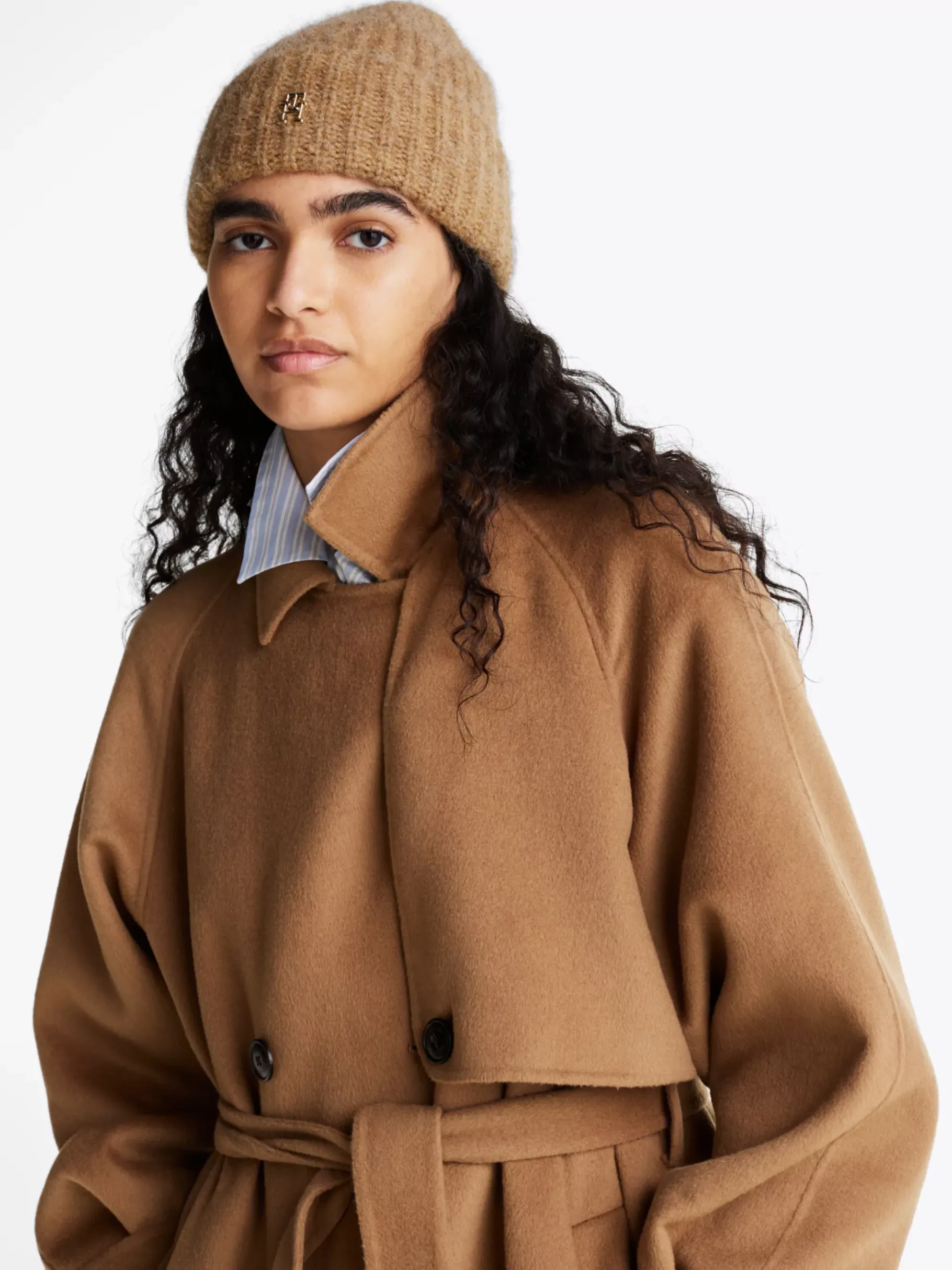 Tommy Hilfiger TH Monoplay Beanie mit Emblem SAFARI CANVAS Sale