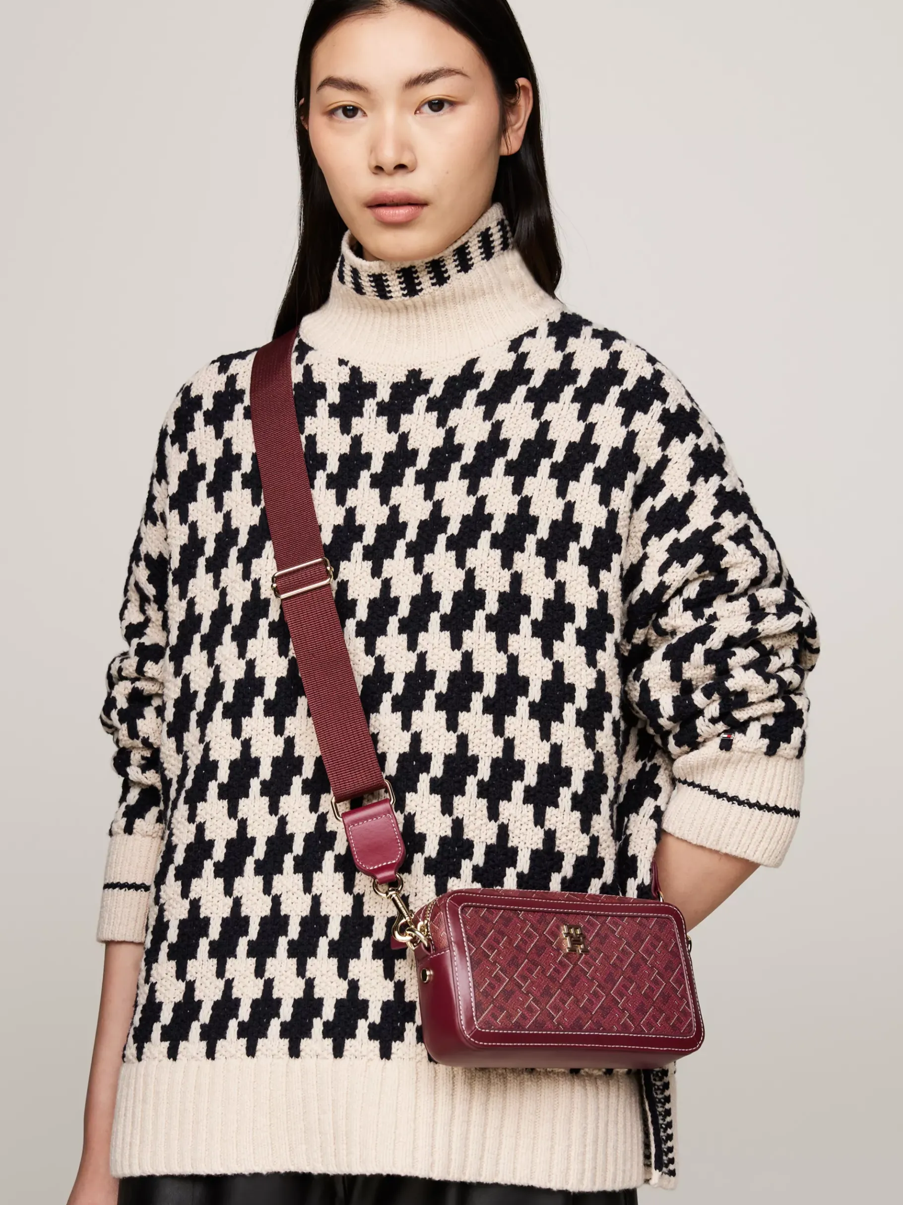 Tommy Hilfiger TH Monoplay Kameratasche ROUGE Best