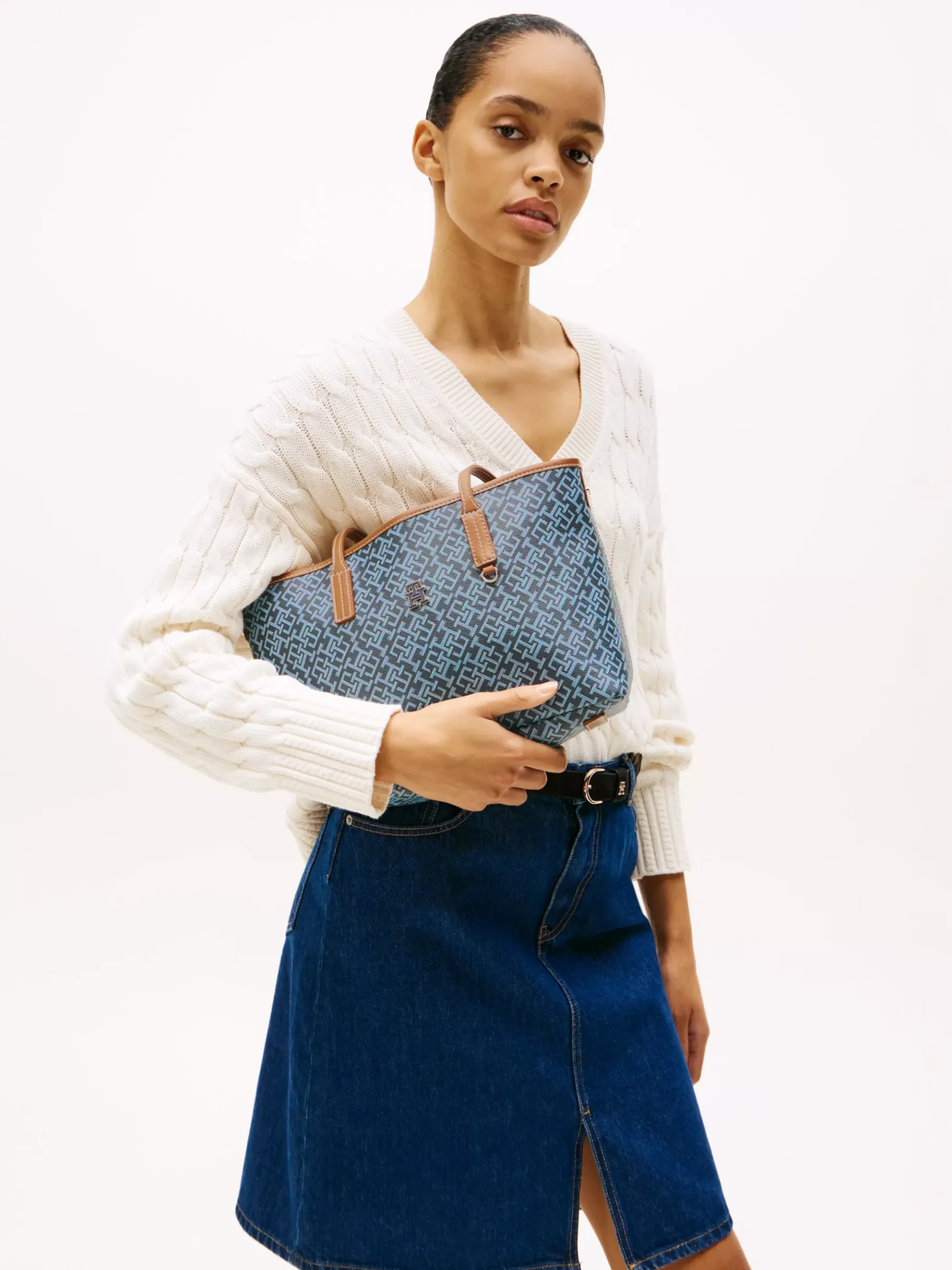 Tommy Hilfiger TH Monoplay Tote-Bag SPACE BLUE Store