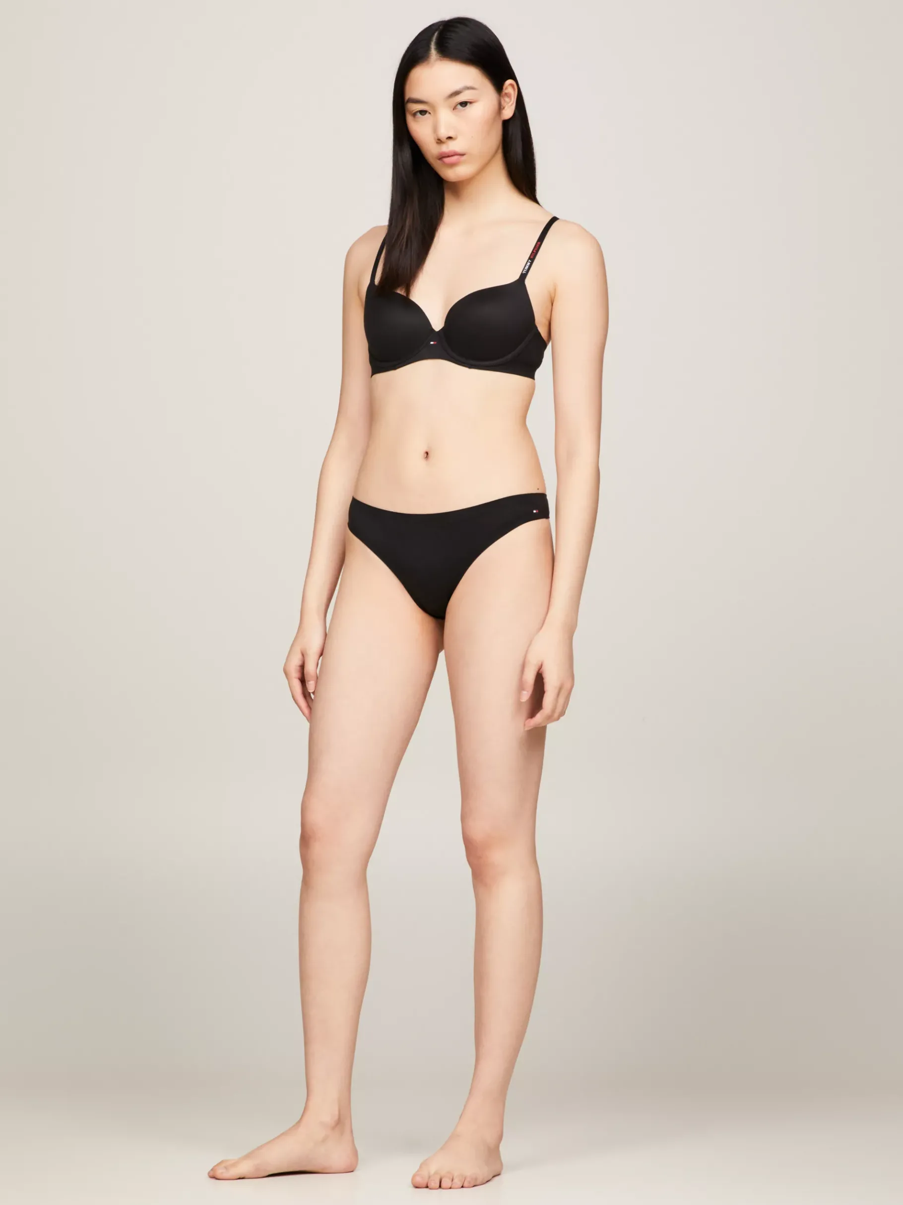 Tommy Hilfiger TH Ultra Soft String BLACK New