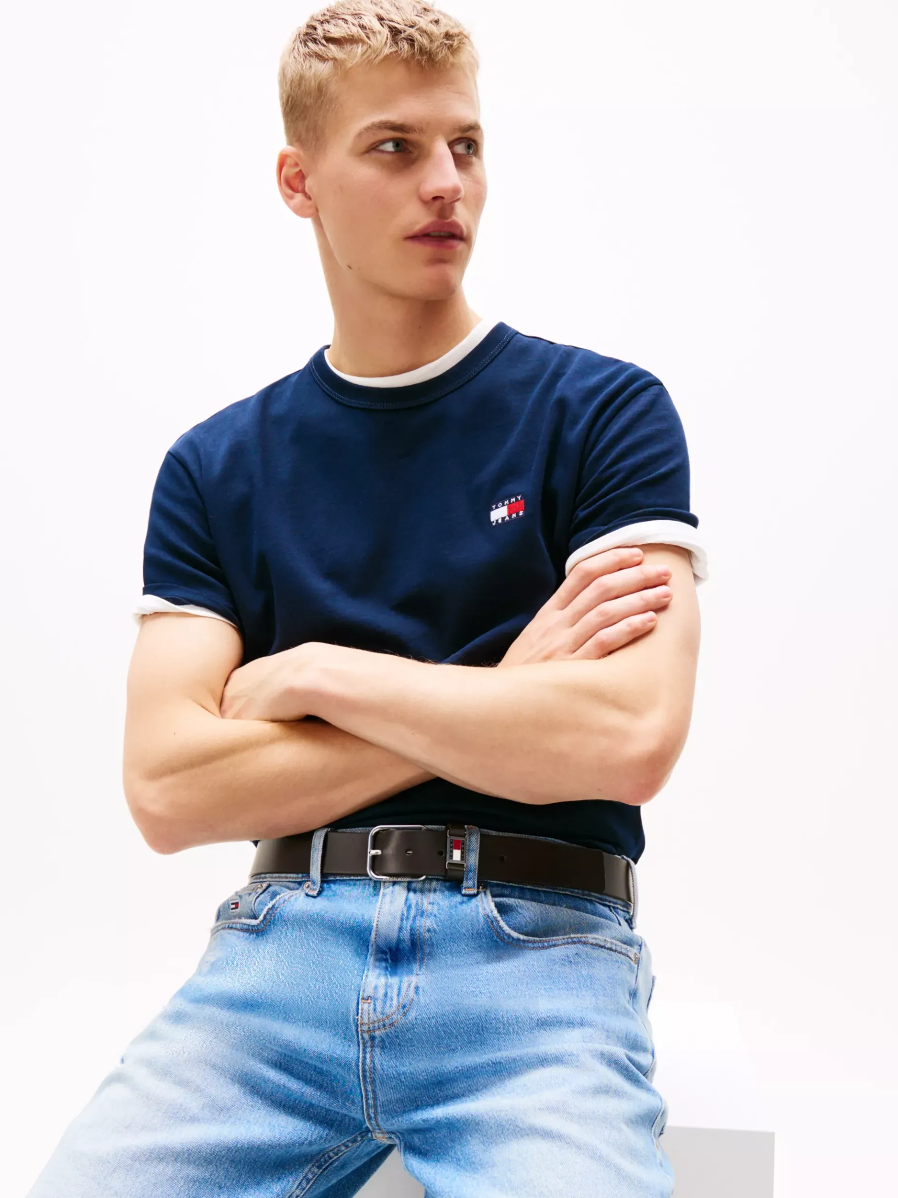 Tommy Hilfiger Tommy Badge T-Shirt DARK NIGHT NAVY New