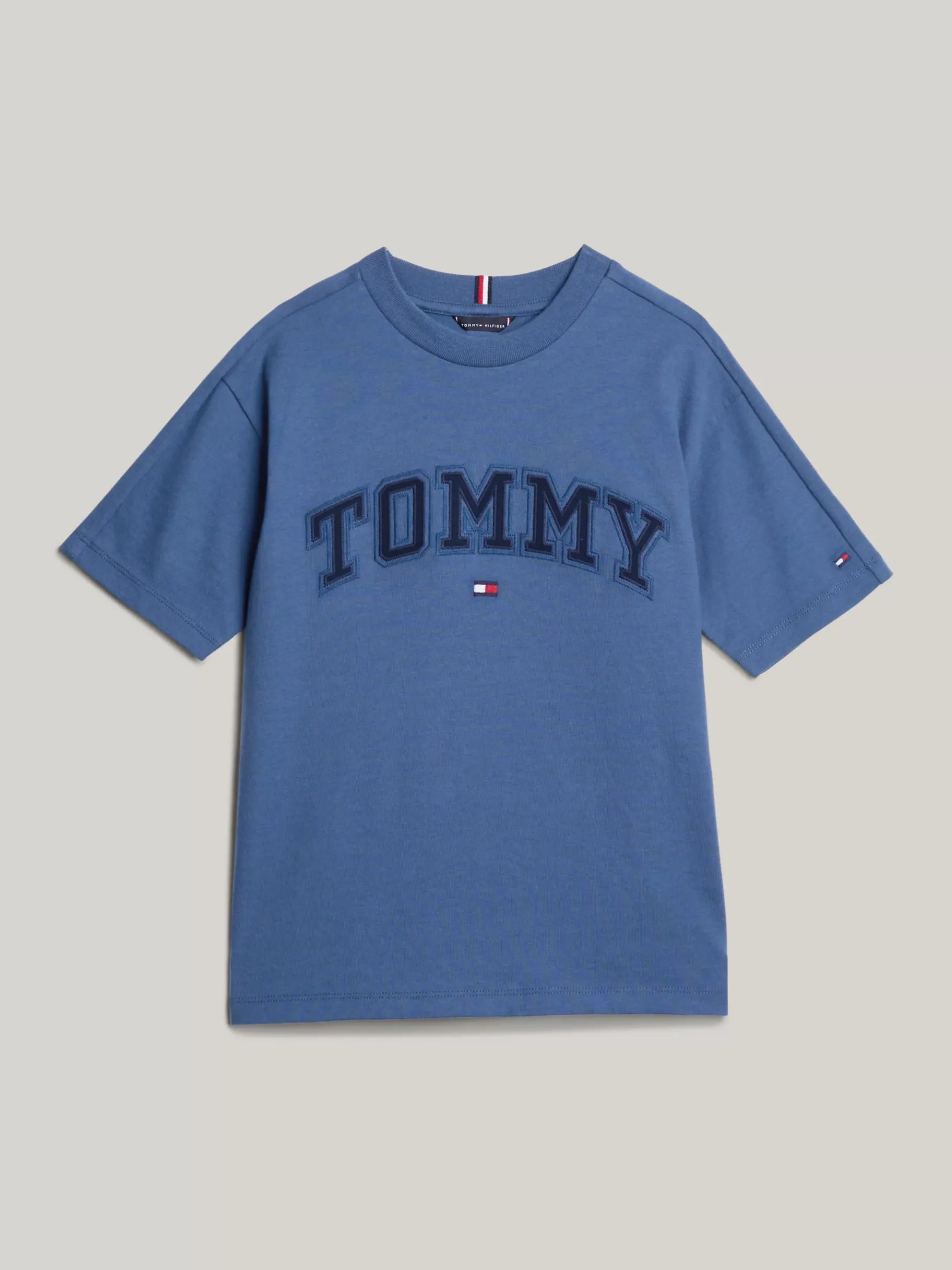 Tommy Hilfiger Varsity T-Shirt mit Logo-Stickerei AEGEAN SEA Store
